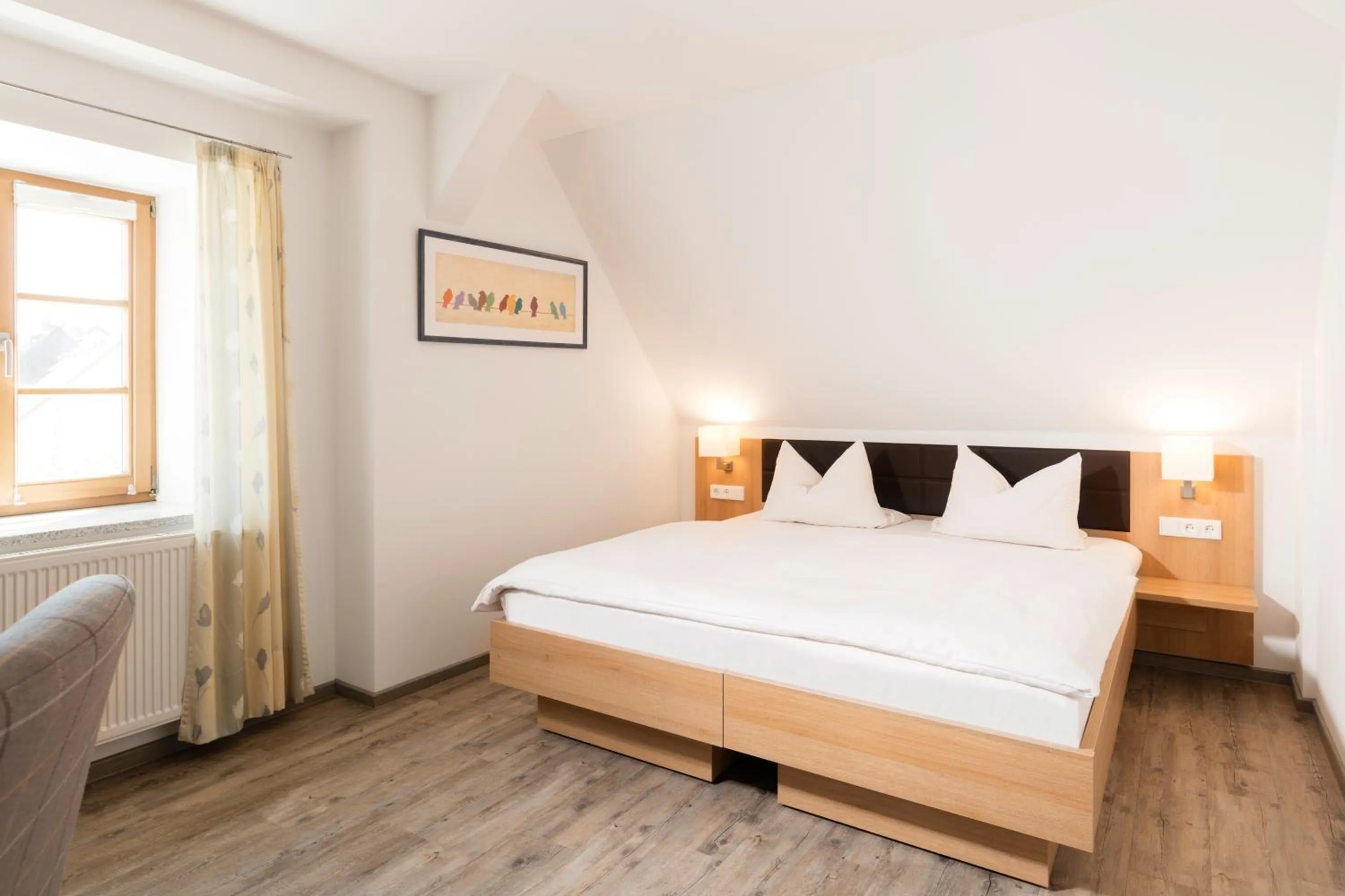 Day, Bed in Gasthof Lerner