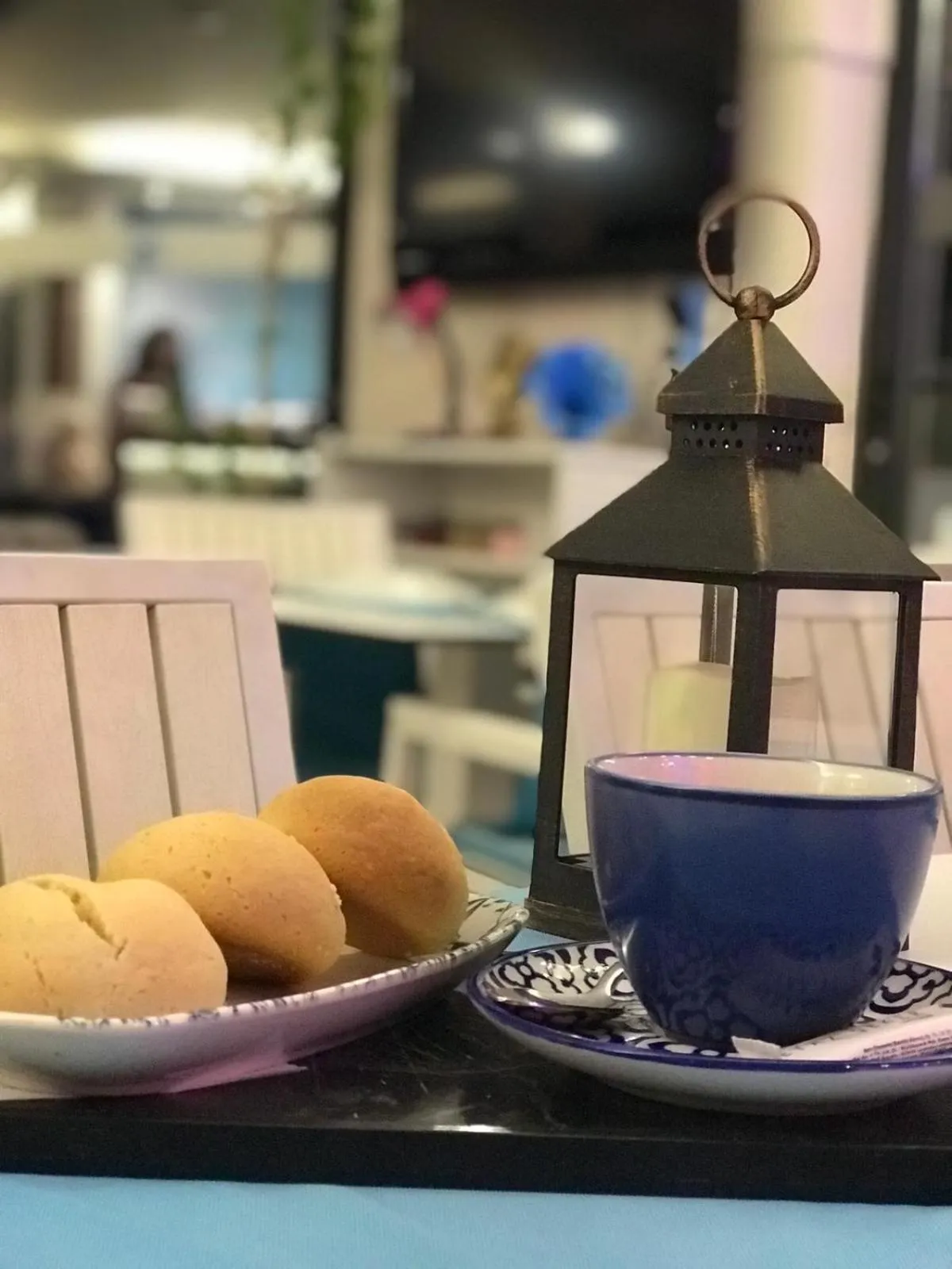 Restaurant/places to eat in La Bella Suit Otel