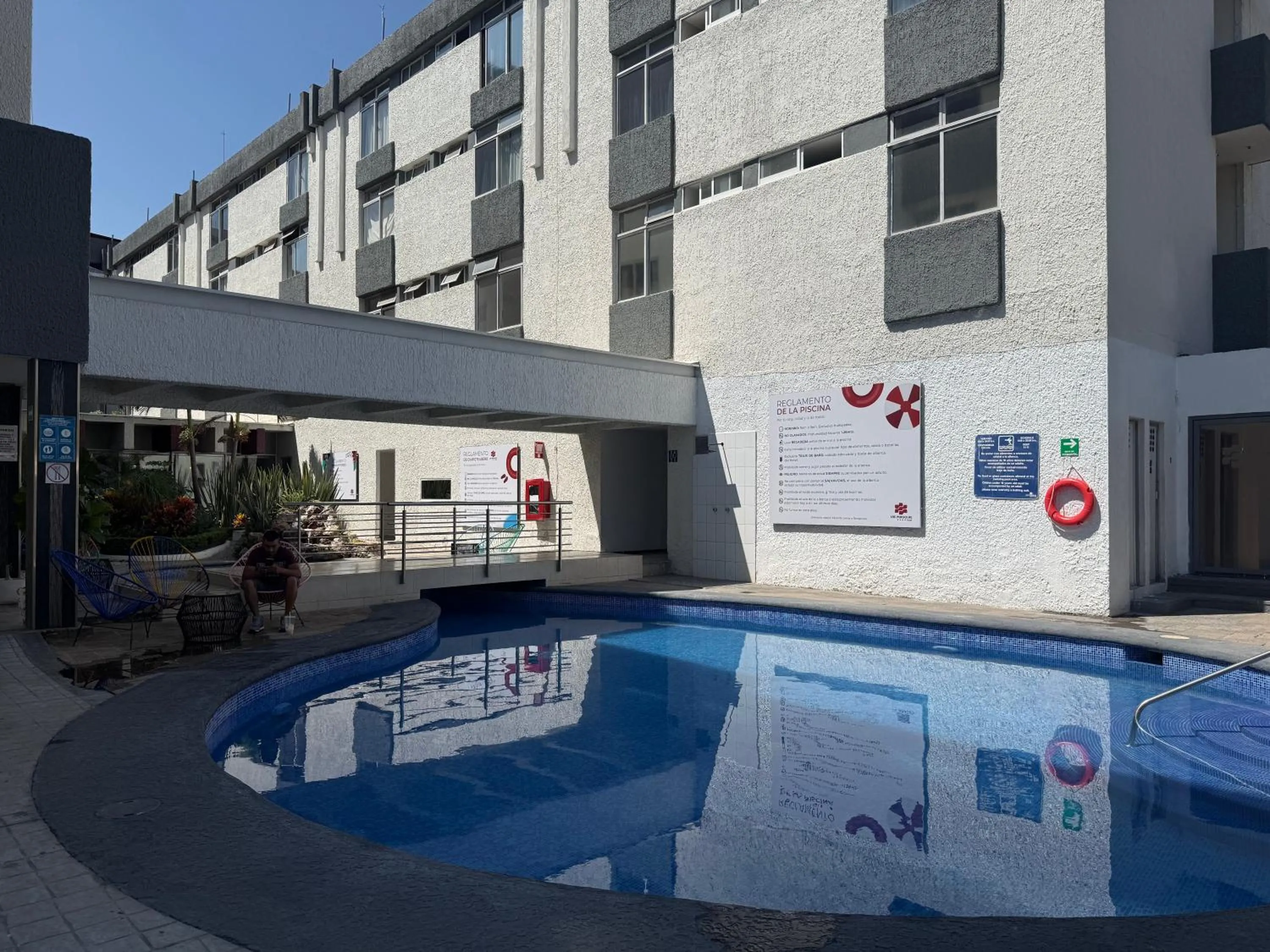 Swimming pool in Hotel Las Pergolas