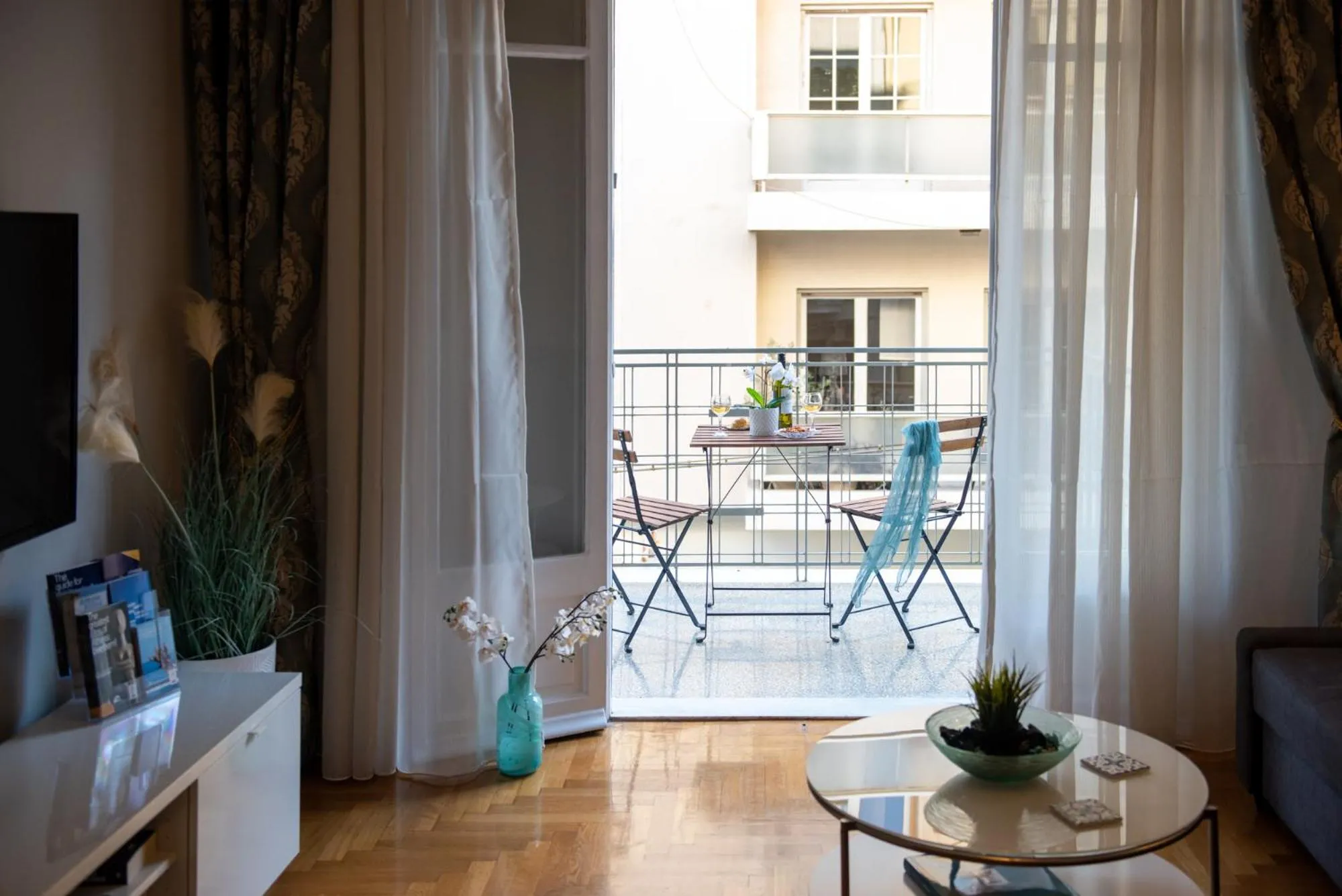 Balcony/Terrace in Blue Ark Acropolis Light