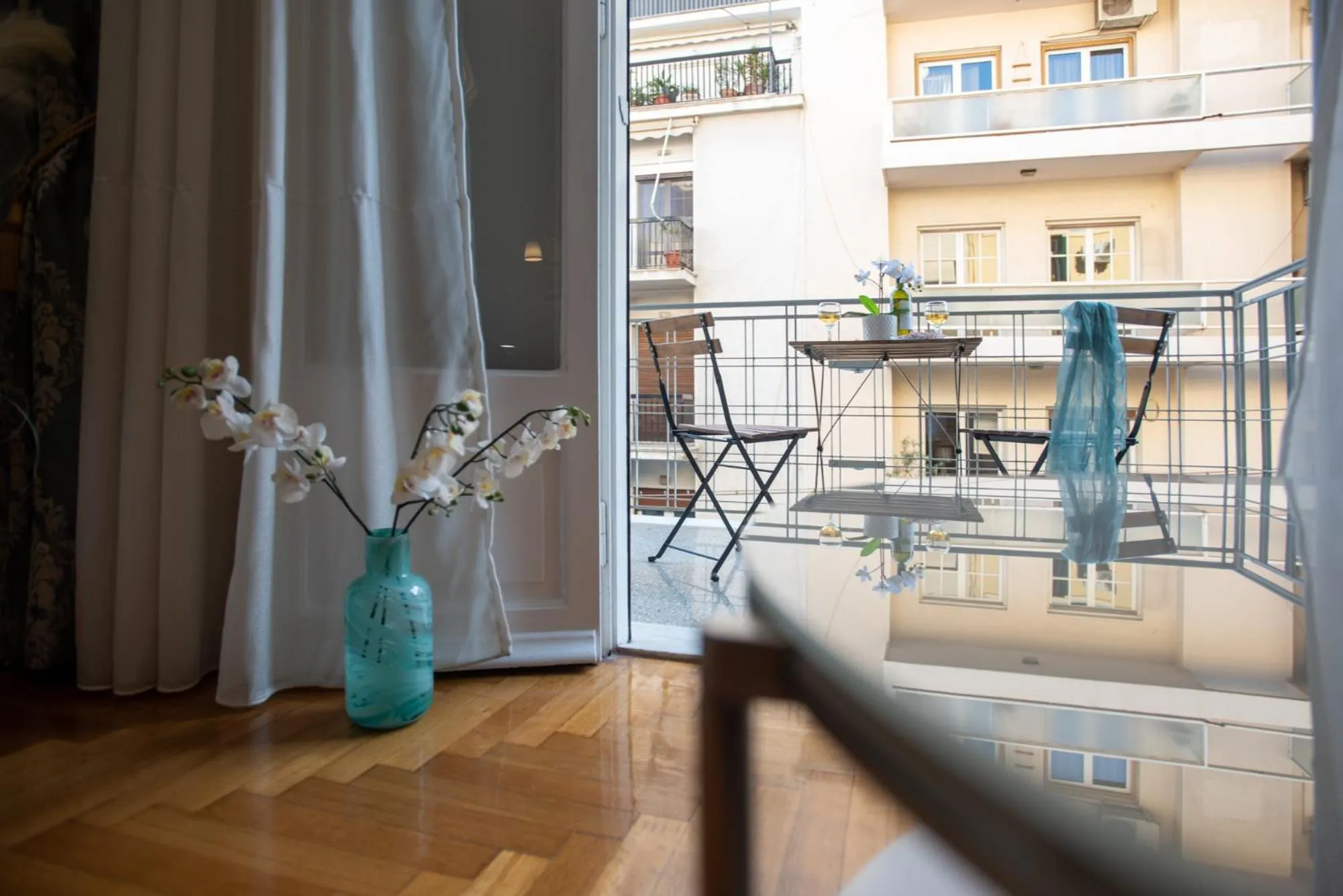 Balcony/Terrace in Blue Ark Acropolis Light