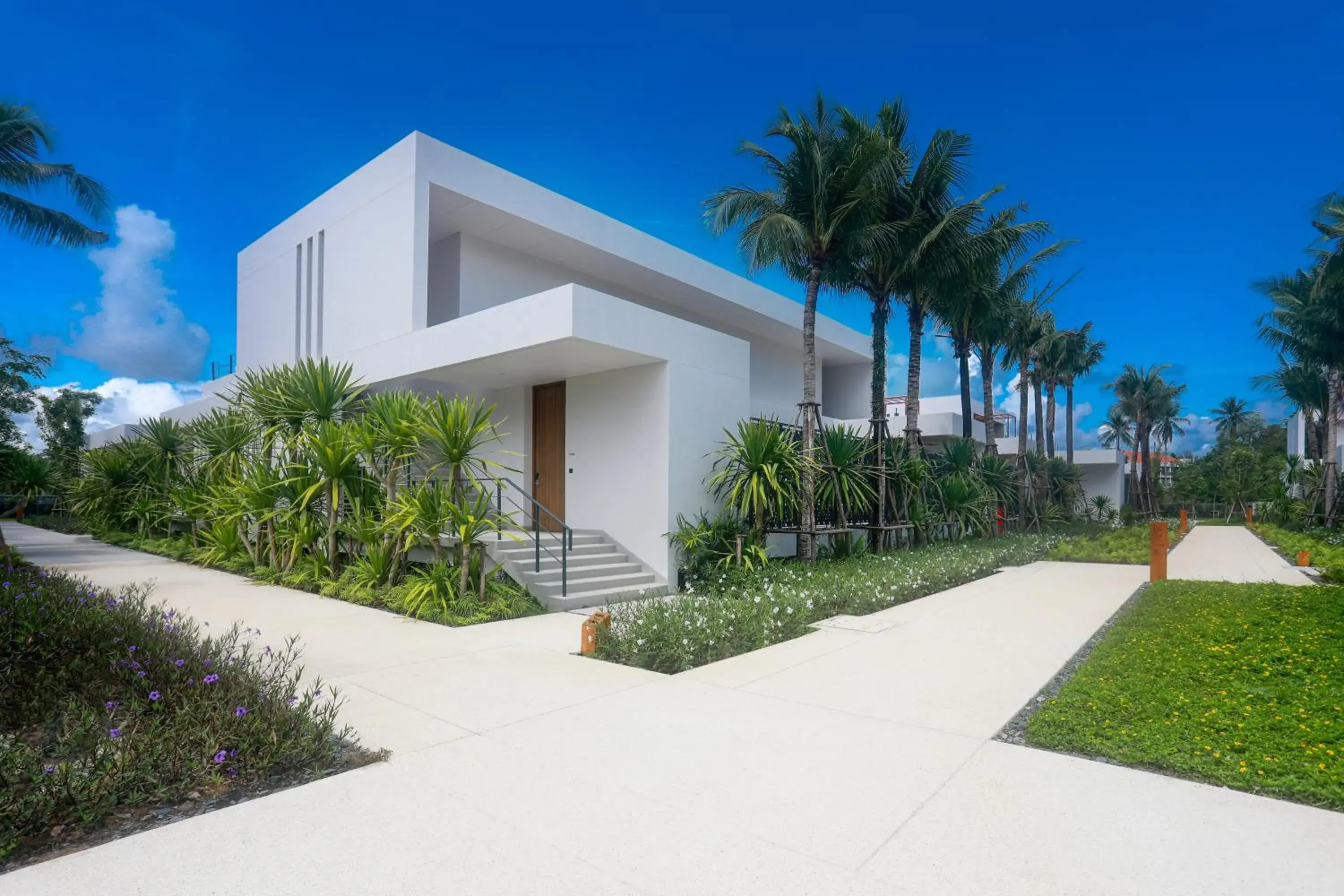 Property building in Meliá Phuket Mai Khao Property building in Meliá Phuket Mai Khao