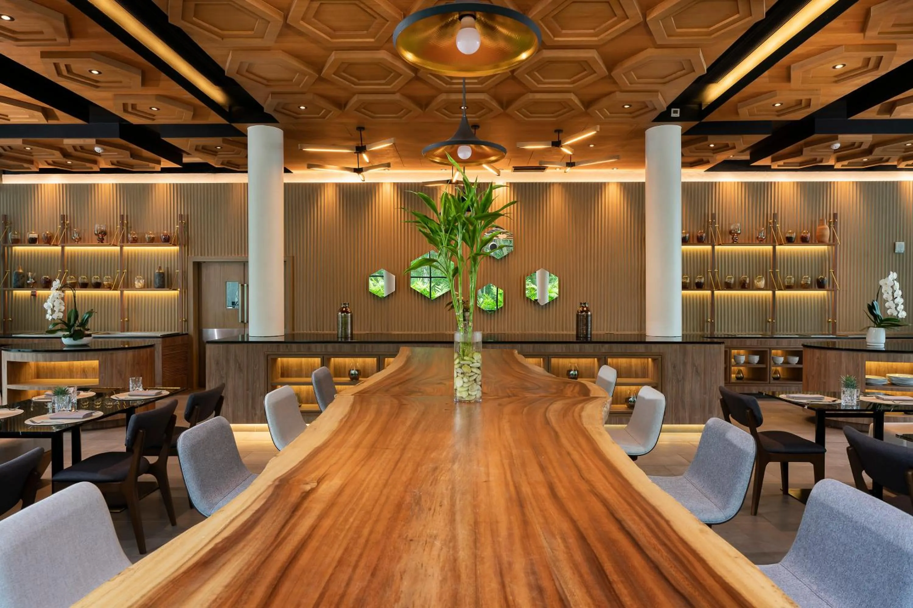 Restaurant/places to eat in Meliá Phuket Mai Khao