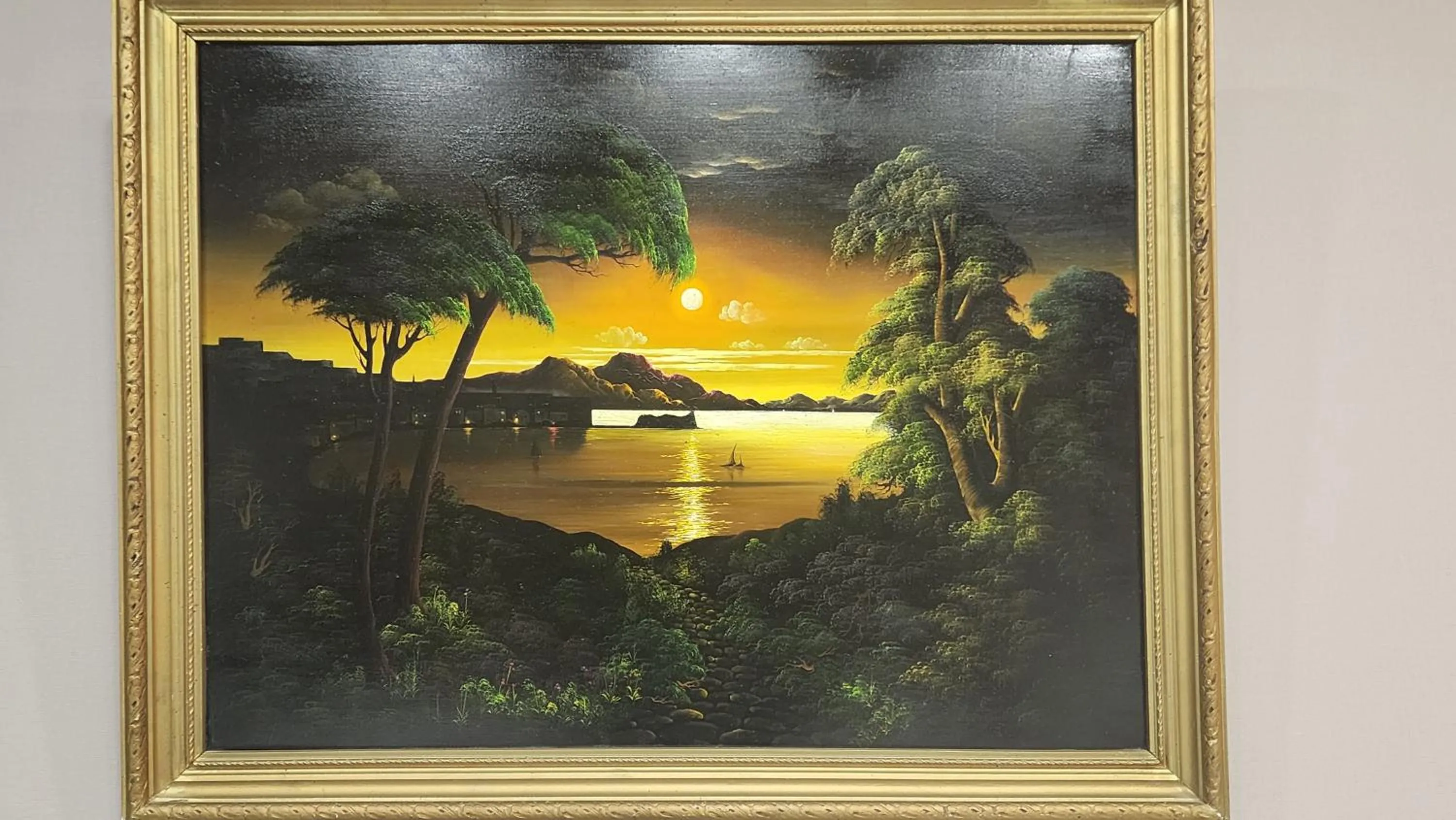 Property building in HOTELDS