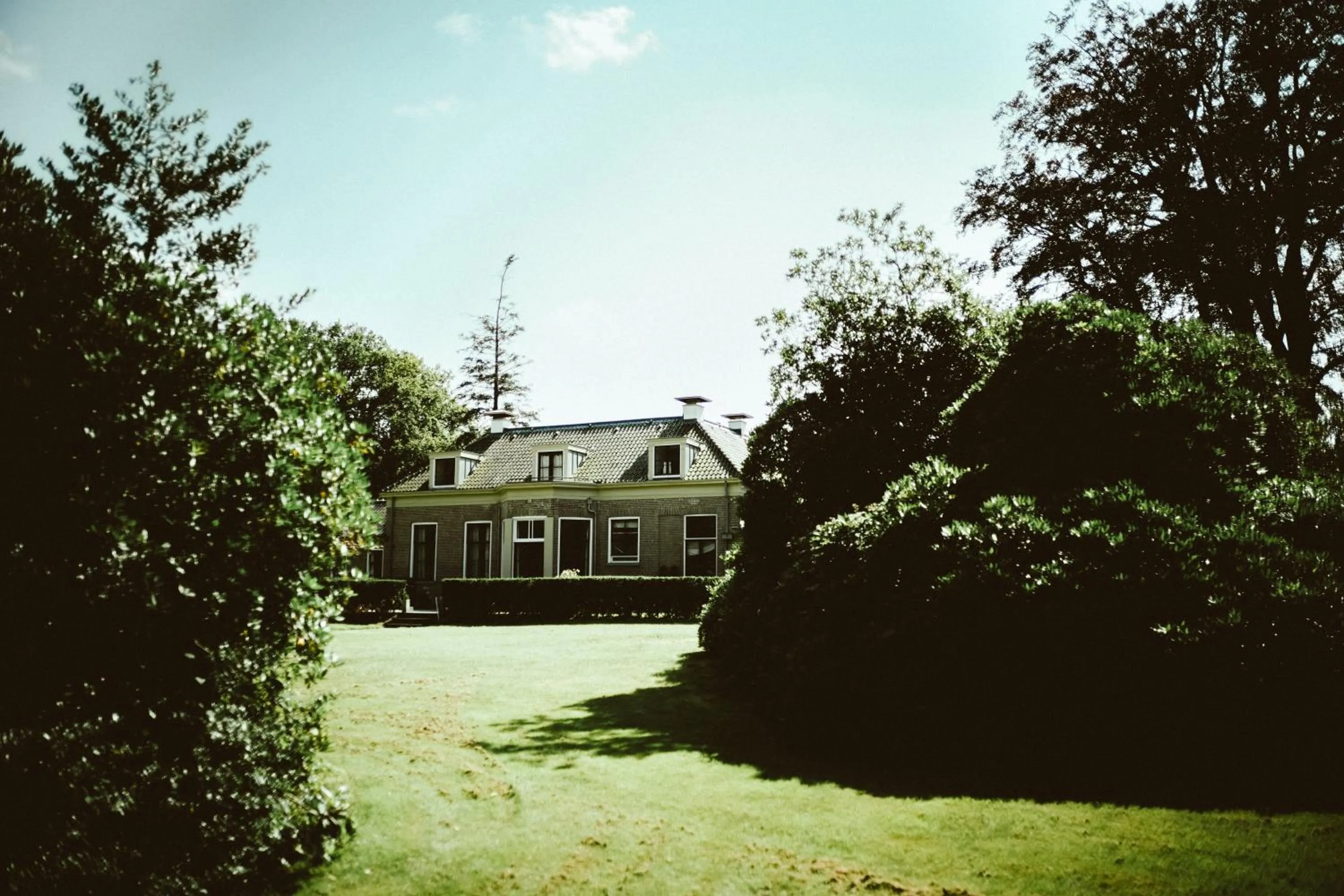 Property building in Klein Soestdijk