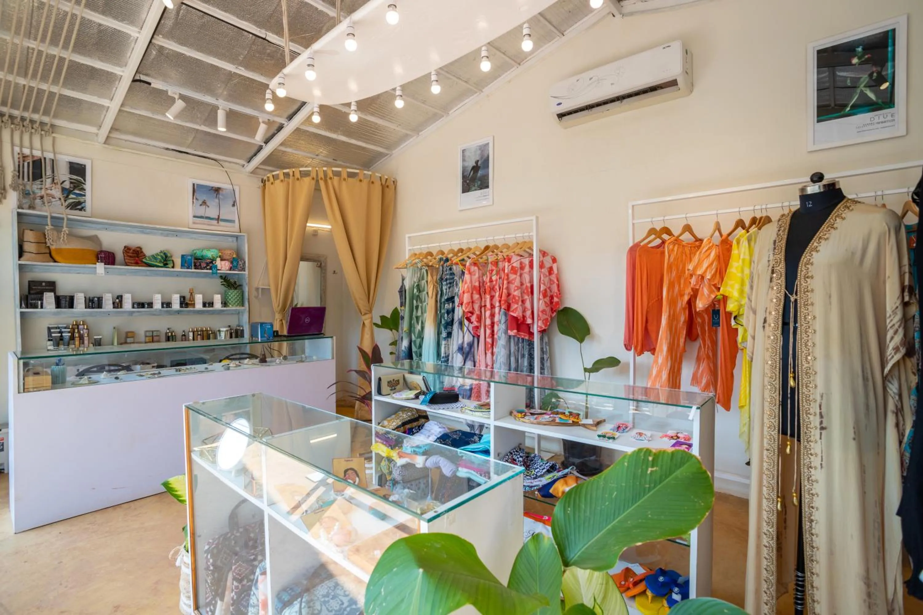 Shopping Area in Sibaya Beach Resort, Morjim