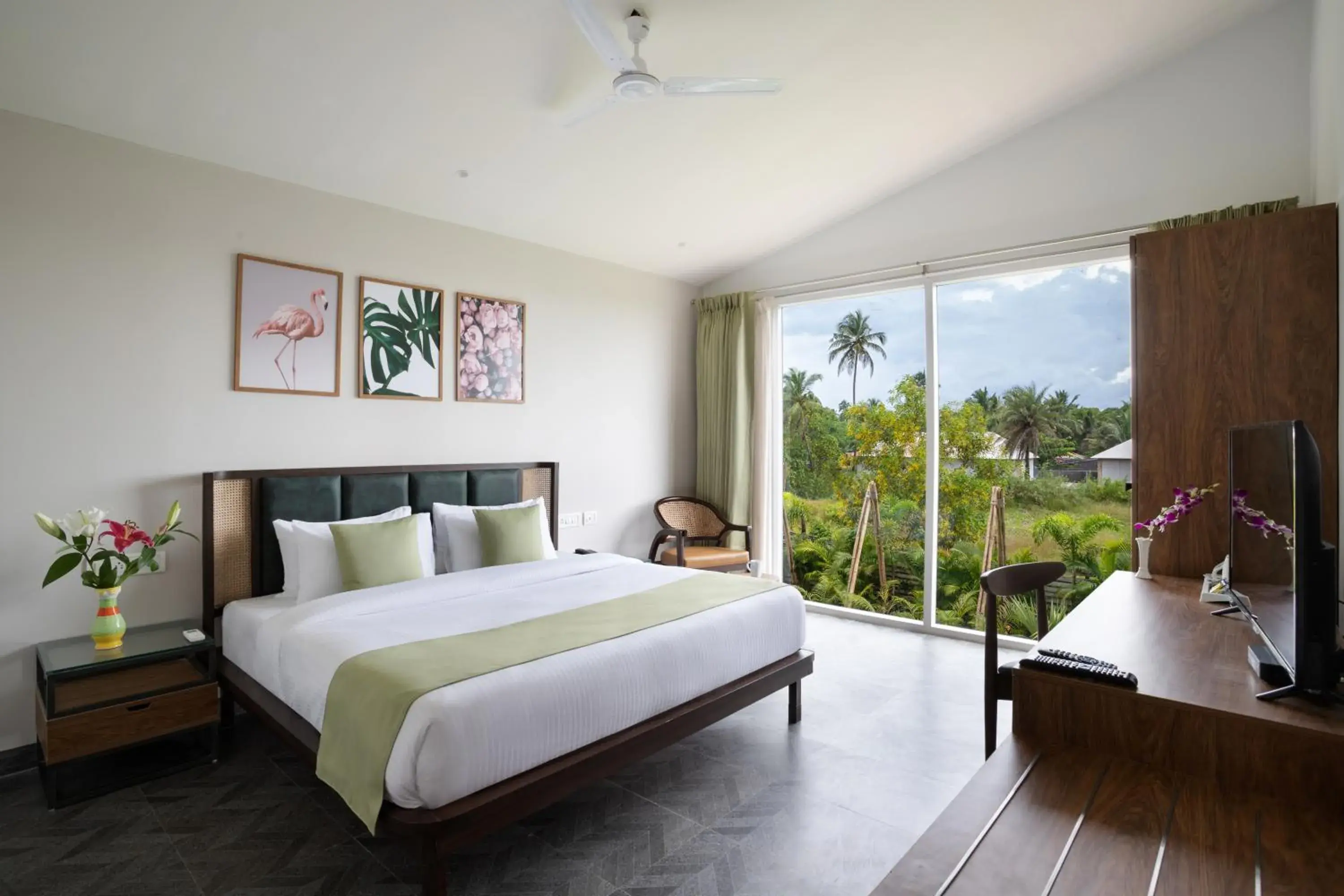 Bed in Sibaya Beach Resort, Morjim Bed in Sibaya Beach Resort, Morjim