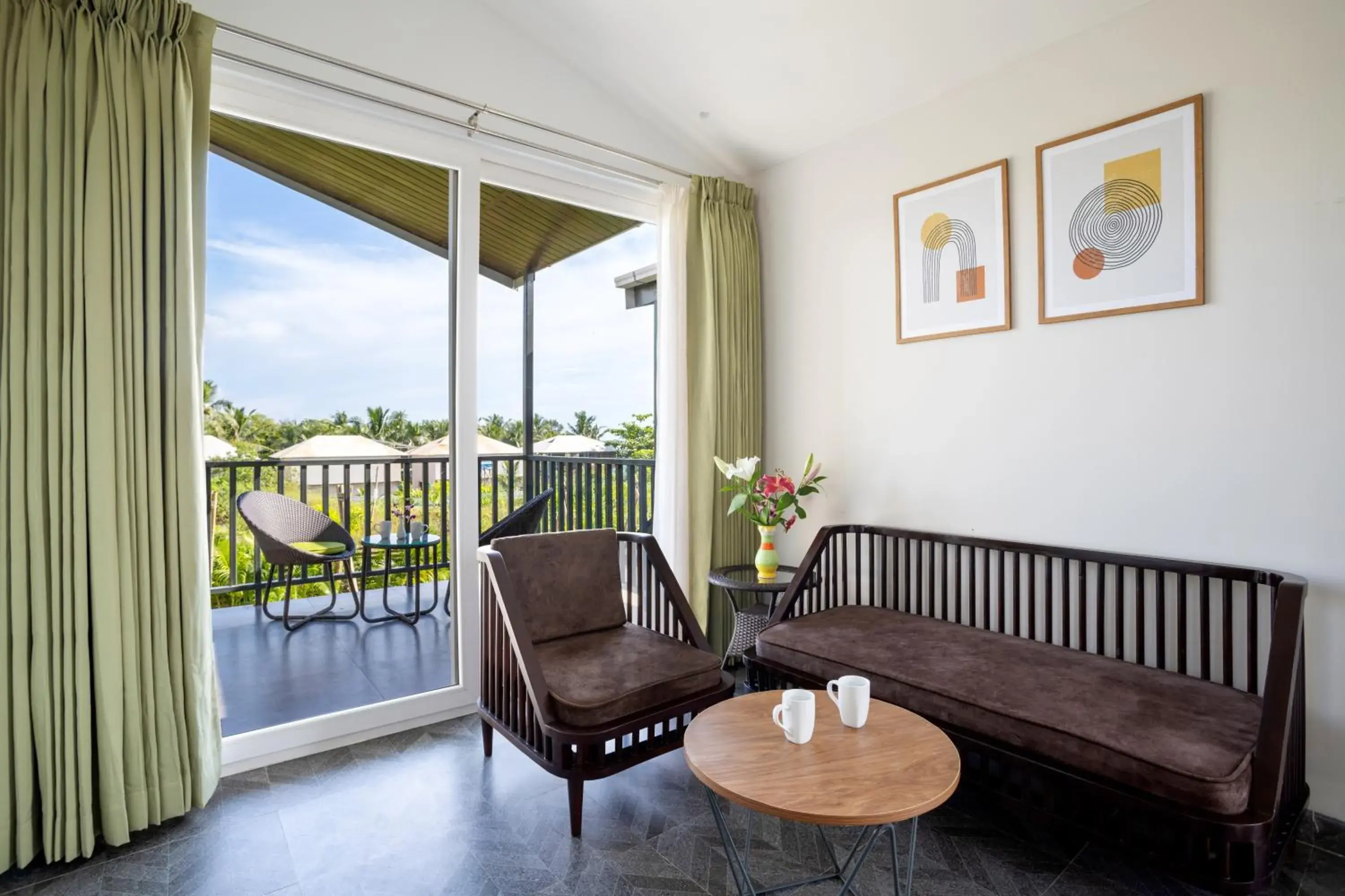 Living room in Sibaya Beach Resort, Morjim Living room in Sibaya Beach Resort, Morjim