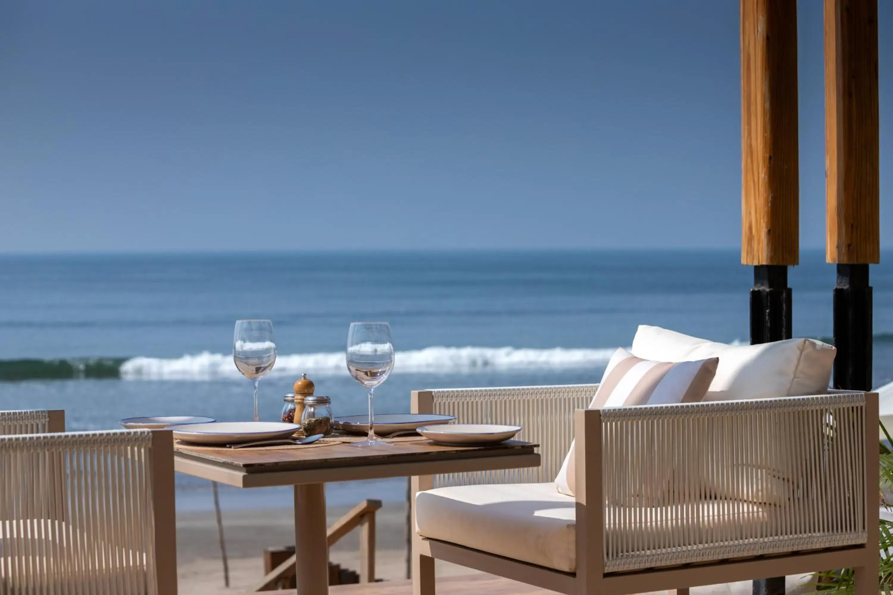 Restaurant/places to eat in Sibaya Beach Resort, Morjim Restaurant/places to eat in Sibaya Beach Resort, Morjim