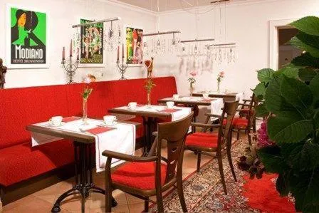 Restaurant/places to eat in Hotel Brunnenhof