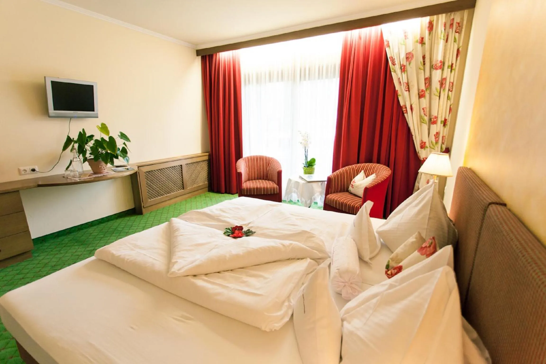 Photo of the whole room, Bed in Kolmhof