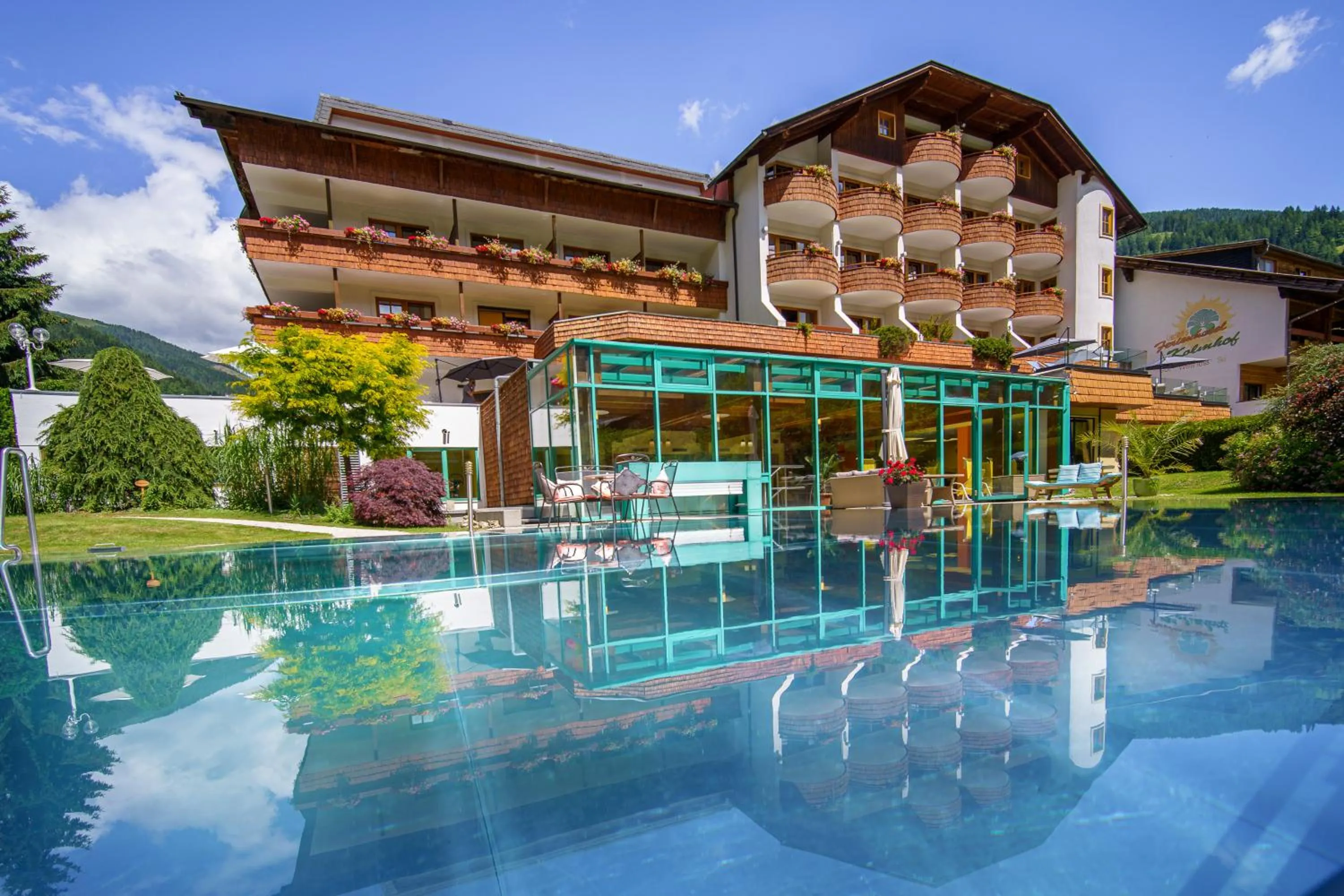 Property building in Kolmhof