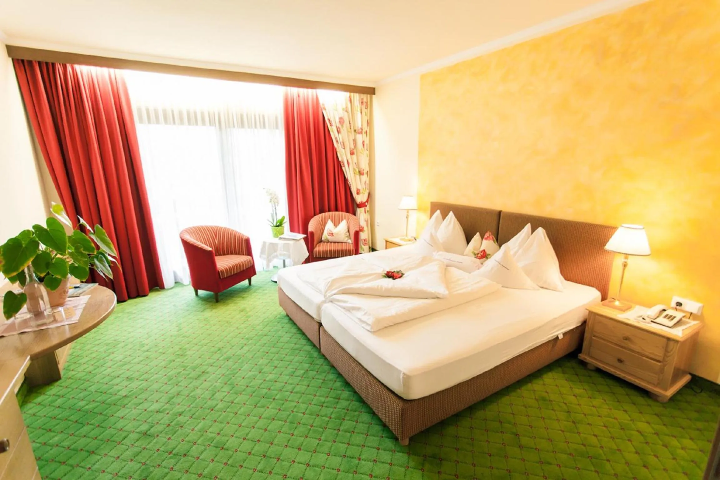 Photo of the whole room, Bed in Kolmhof