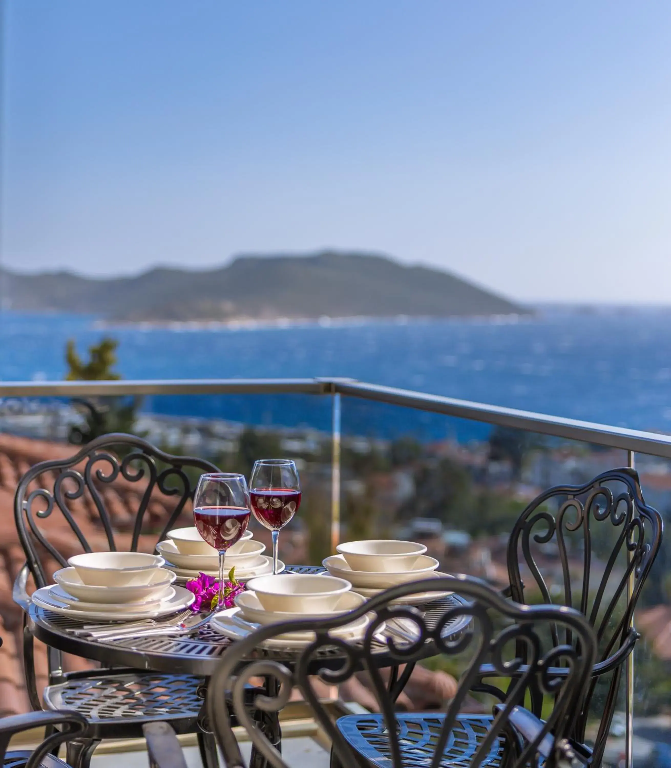 Deluxe Double or Twin Room with Sea View in Happy Kaş Apart Deluxe Double or Twin Room with Sea View in Happy Kaş Apart