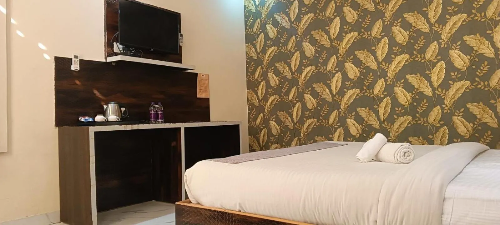 Bed in The Grand Jabalpur