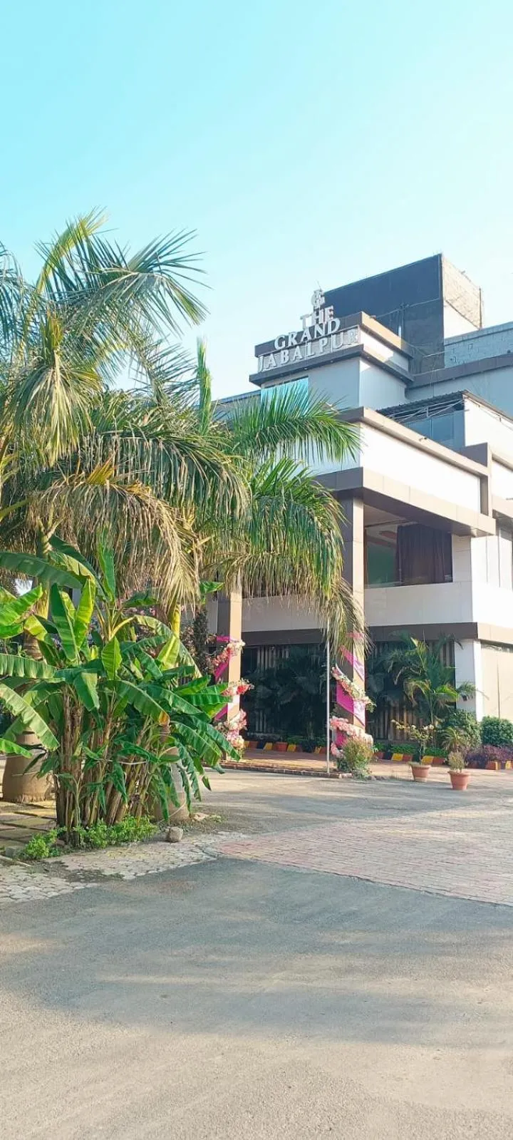 The Grand Jabalpur
