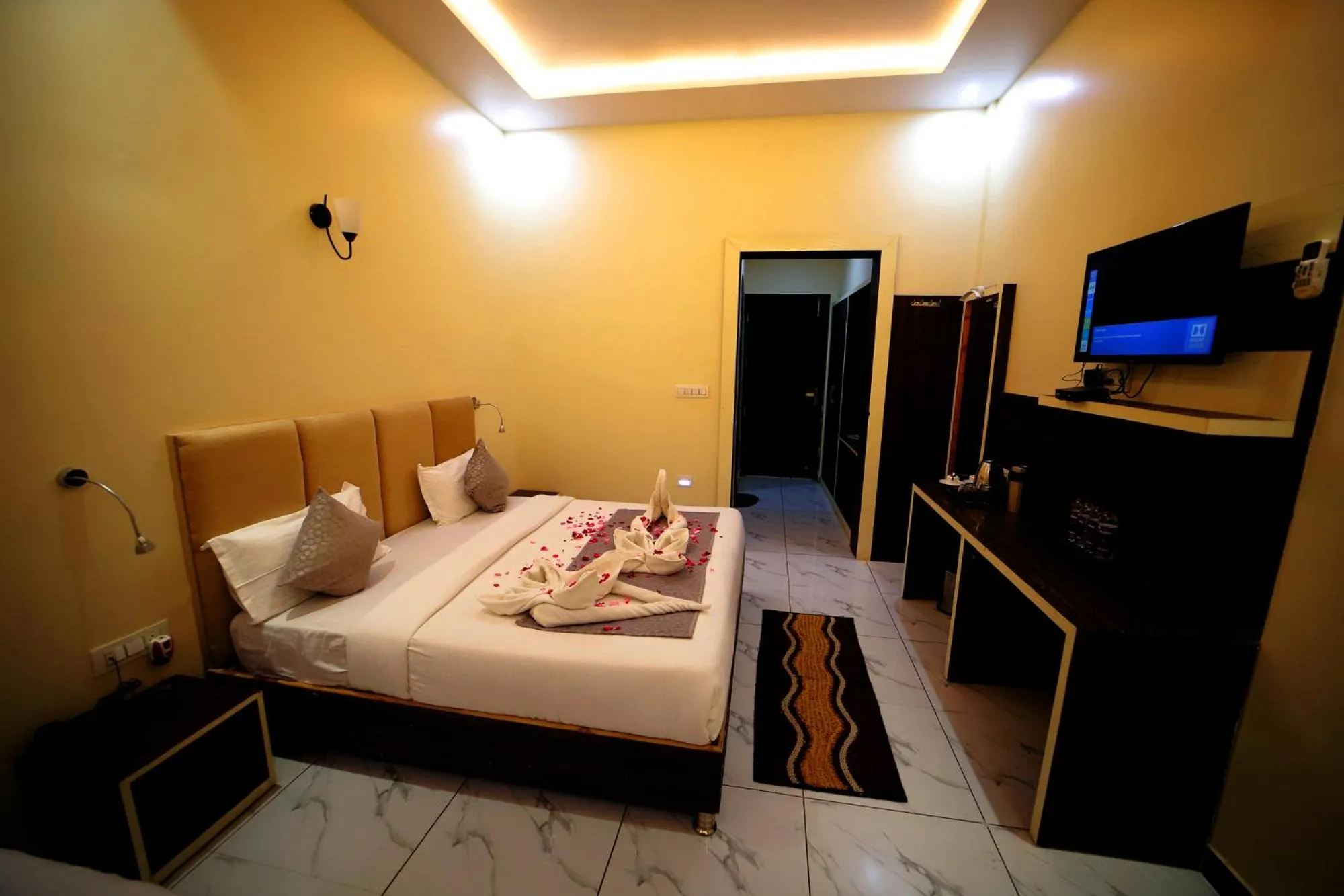 Bed in The Grand Jabalpur