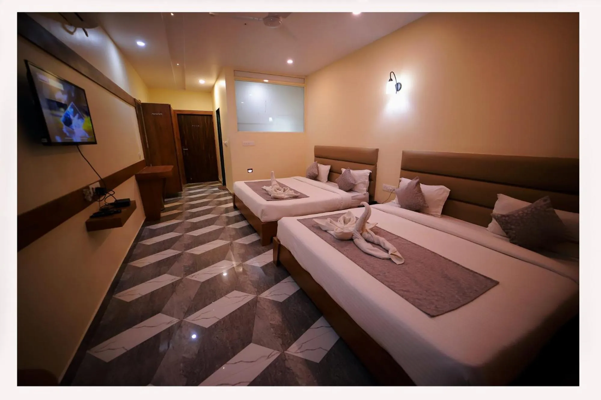 Bed in The Grand Jabalpur