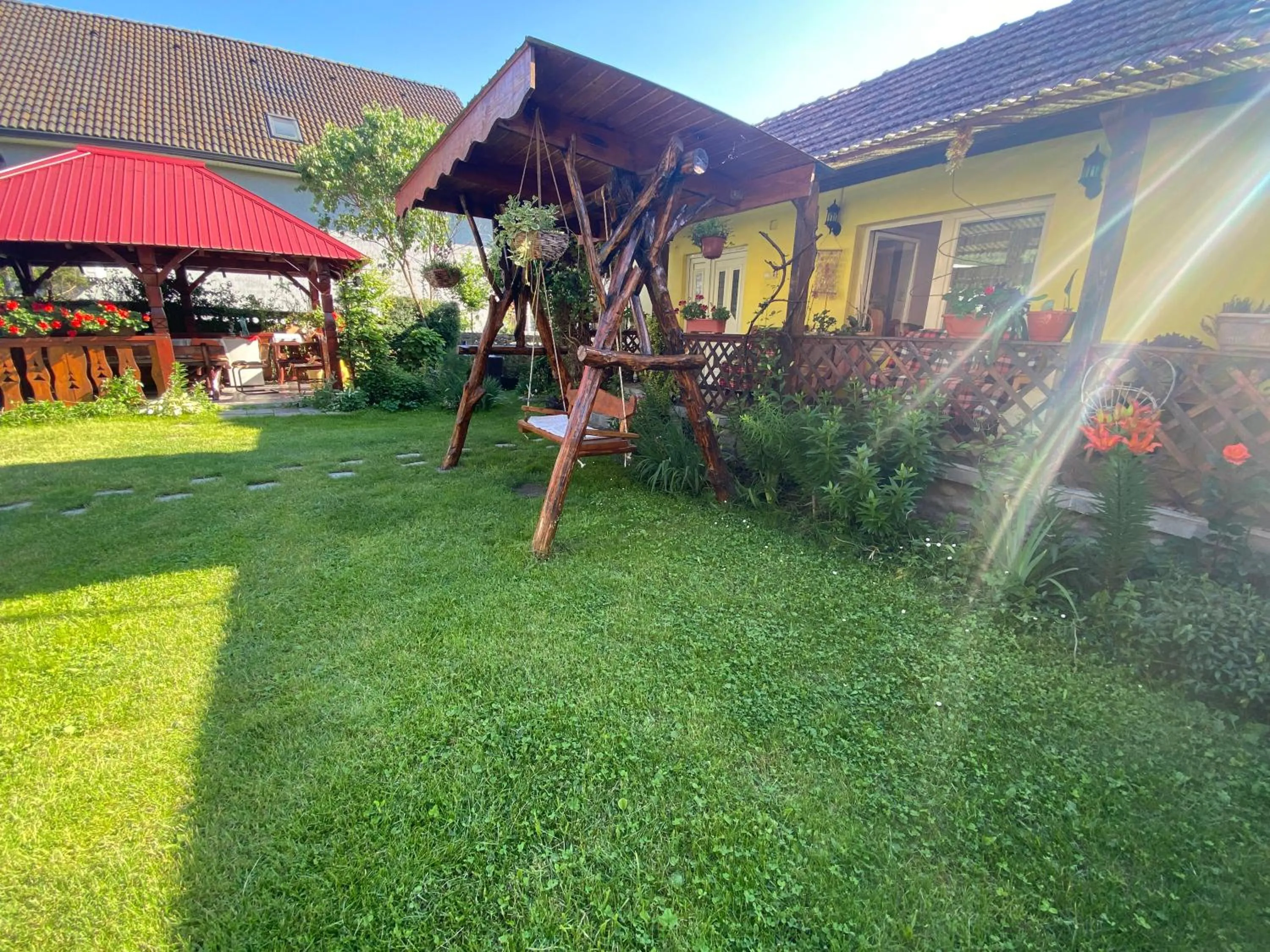Property building in Casa Otilia