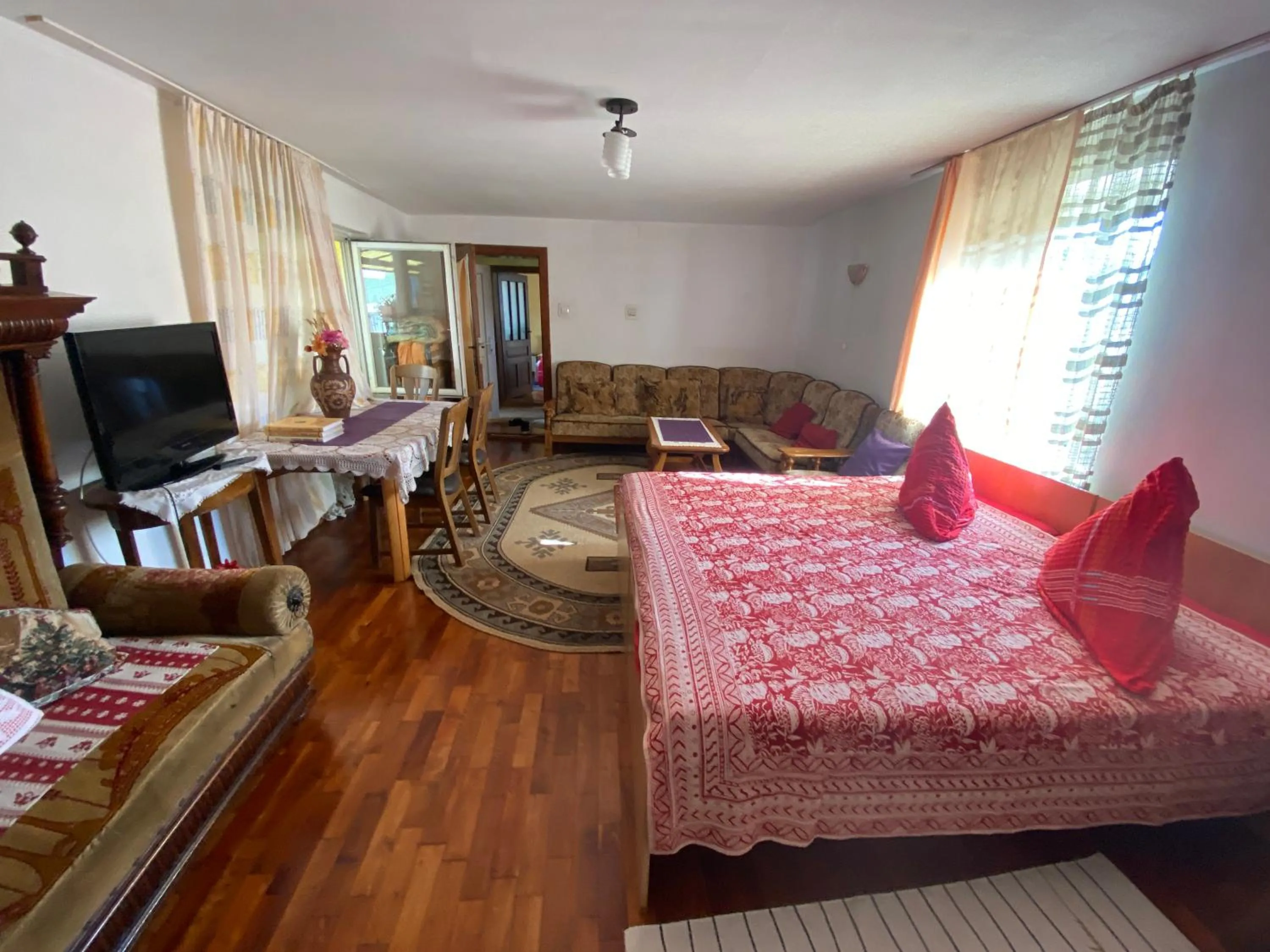 Photo of the whole room, Bed in Casa Otilia