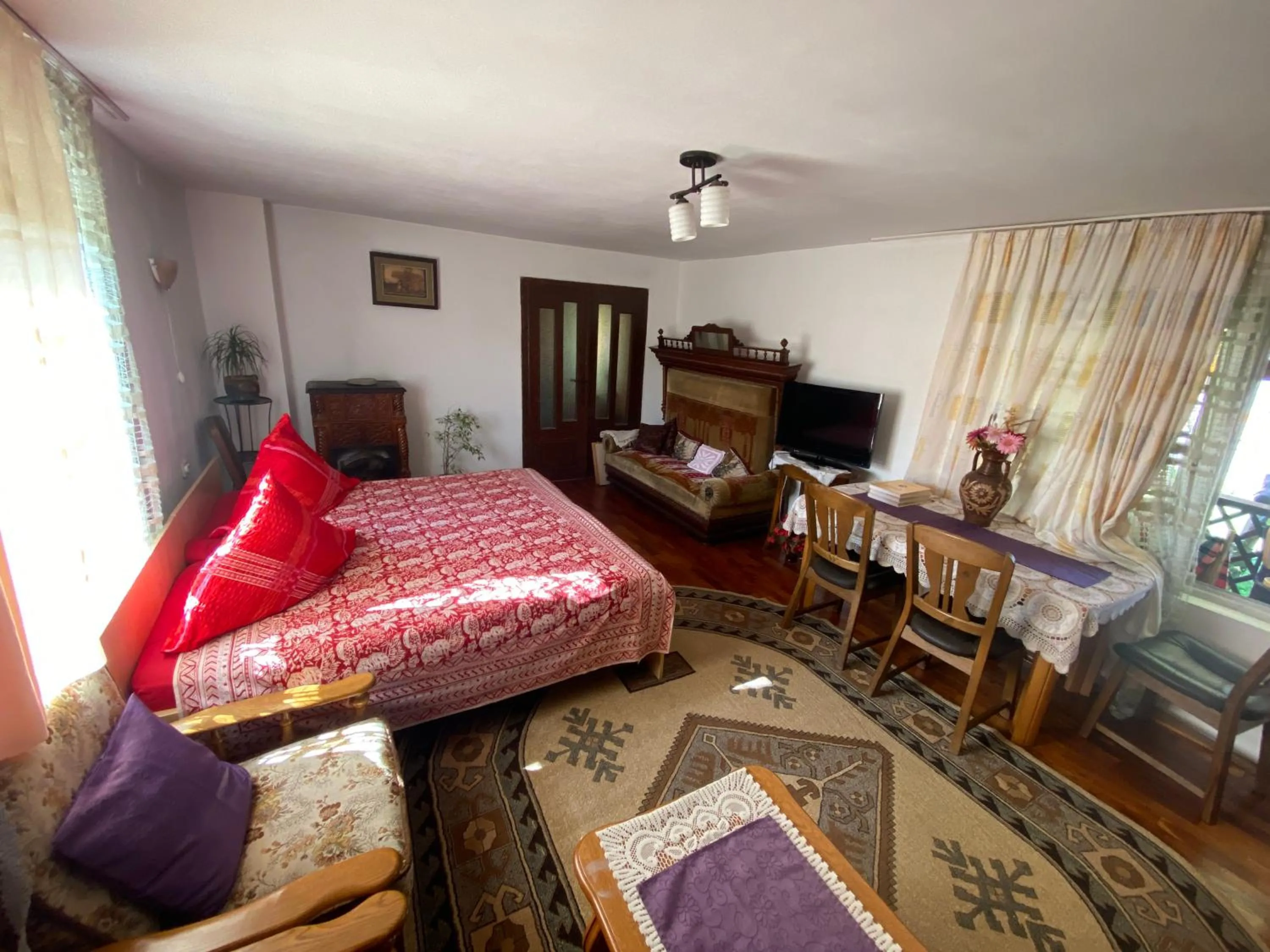 Photo of the whole room, Bed in Casa Otilia