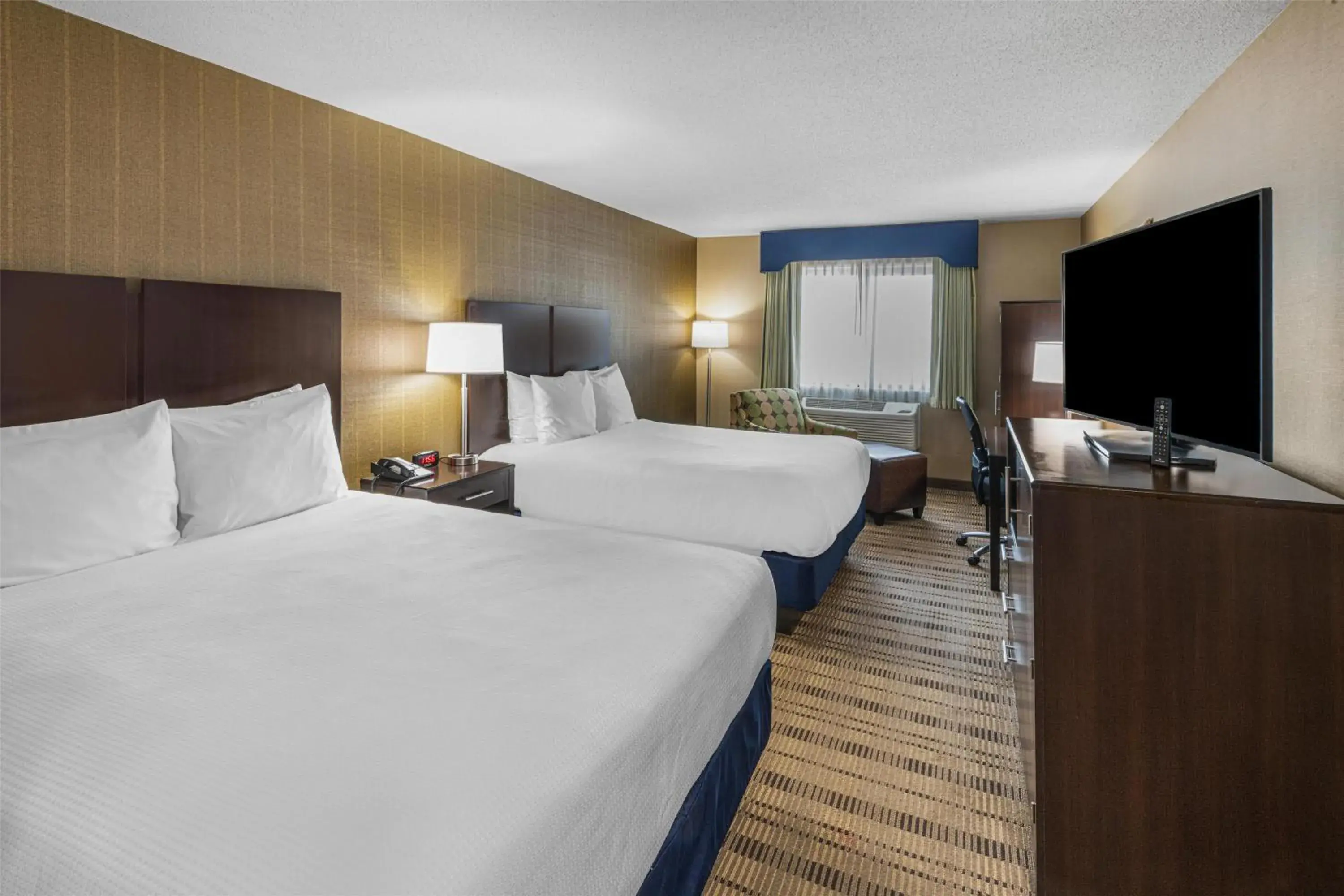 Queen Room with Two Queen Beds - Non-Smoking in Best Western Providence Warwick Airport Inn Queen Room with Two Queen Beds - Non-Smoking in Best Western Providence Warwick Airport Inn