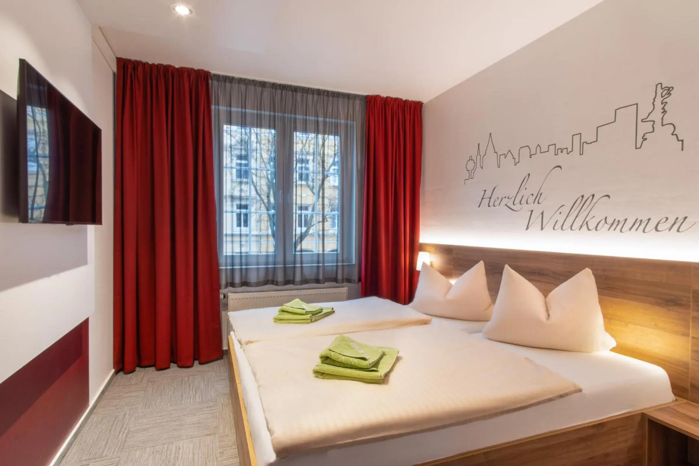 Standard Single Room in Hotel Wettiner Hof Standard Single Room in Hotel Wettiner Hof