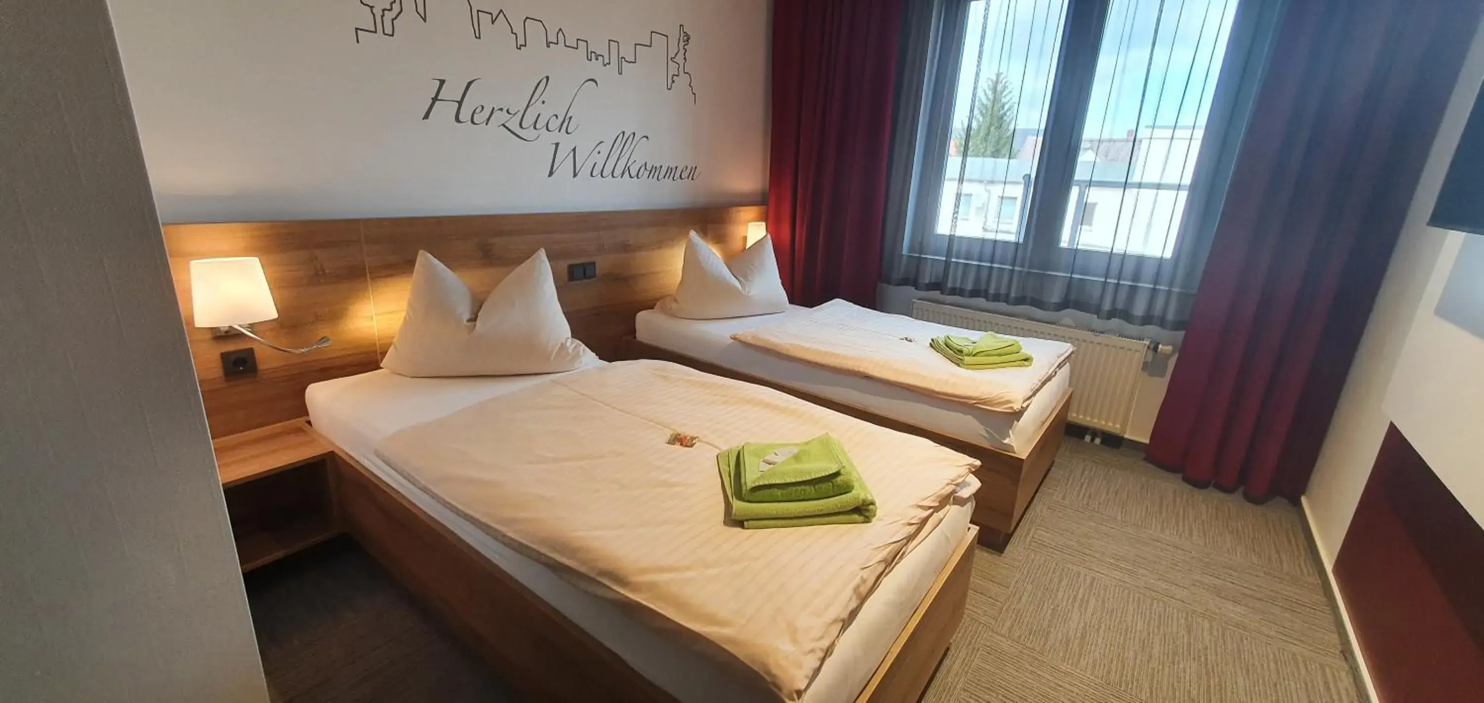 Standard Twin Room - single occupancy in Hotel Wettiner Hof Standard Twin Room - single occupancy in Hotel Wettiner Hof