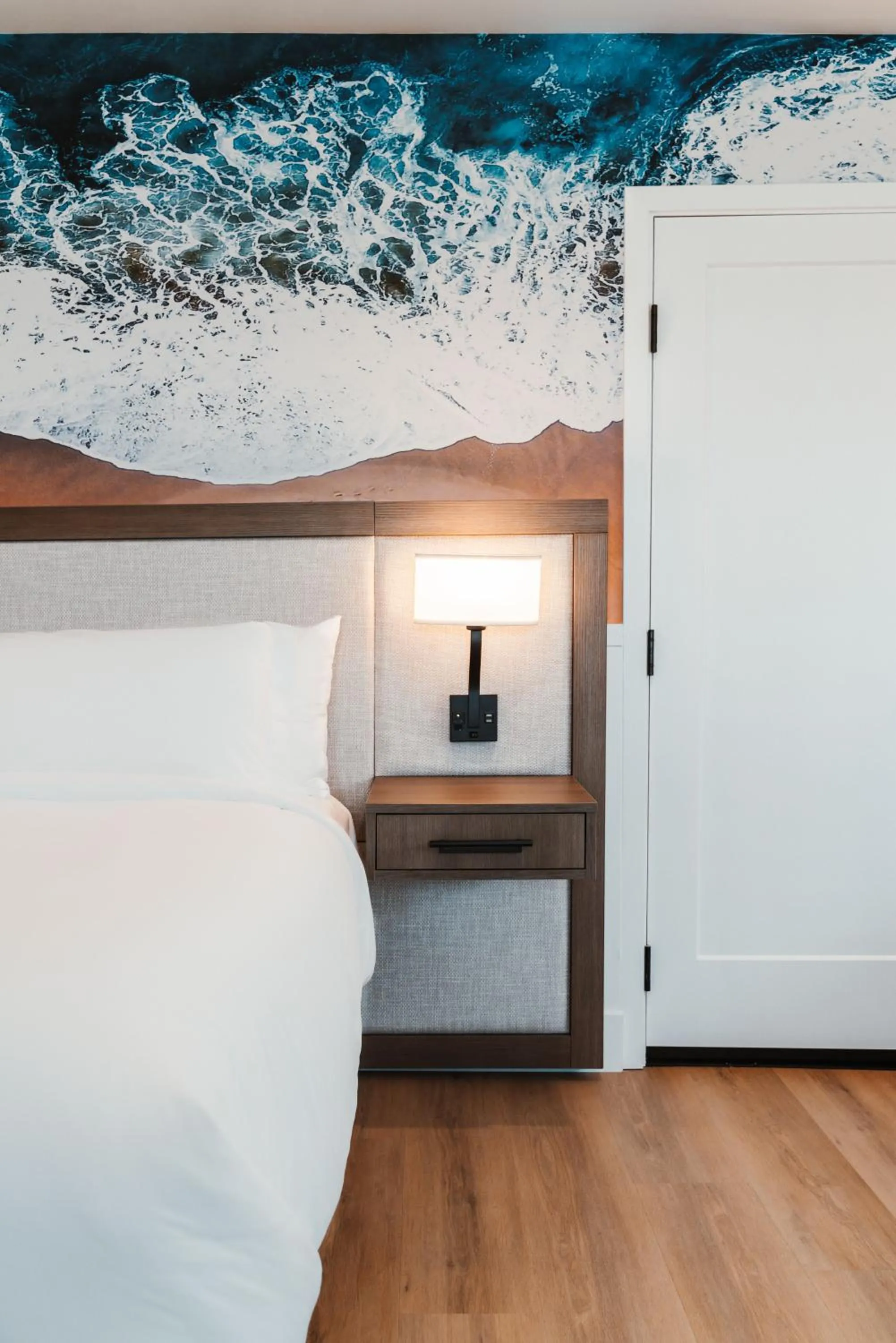 Bed in Del Mar Beach Hotel