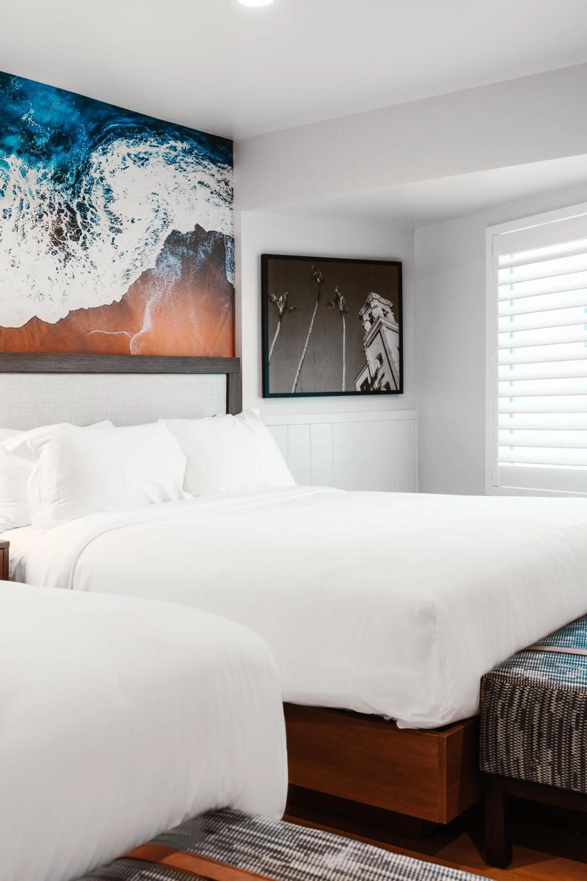 Bed in Del Mar Beach Hotel