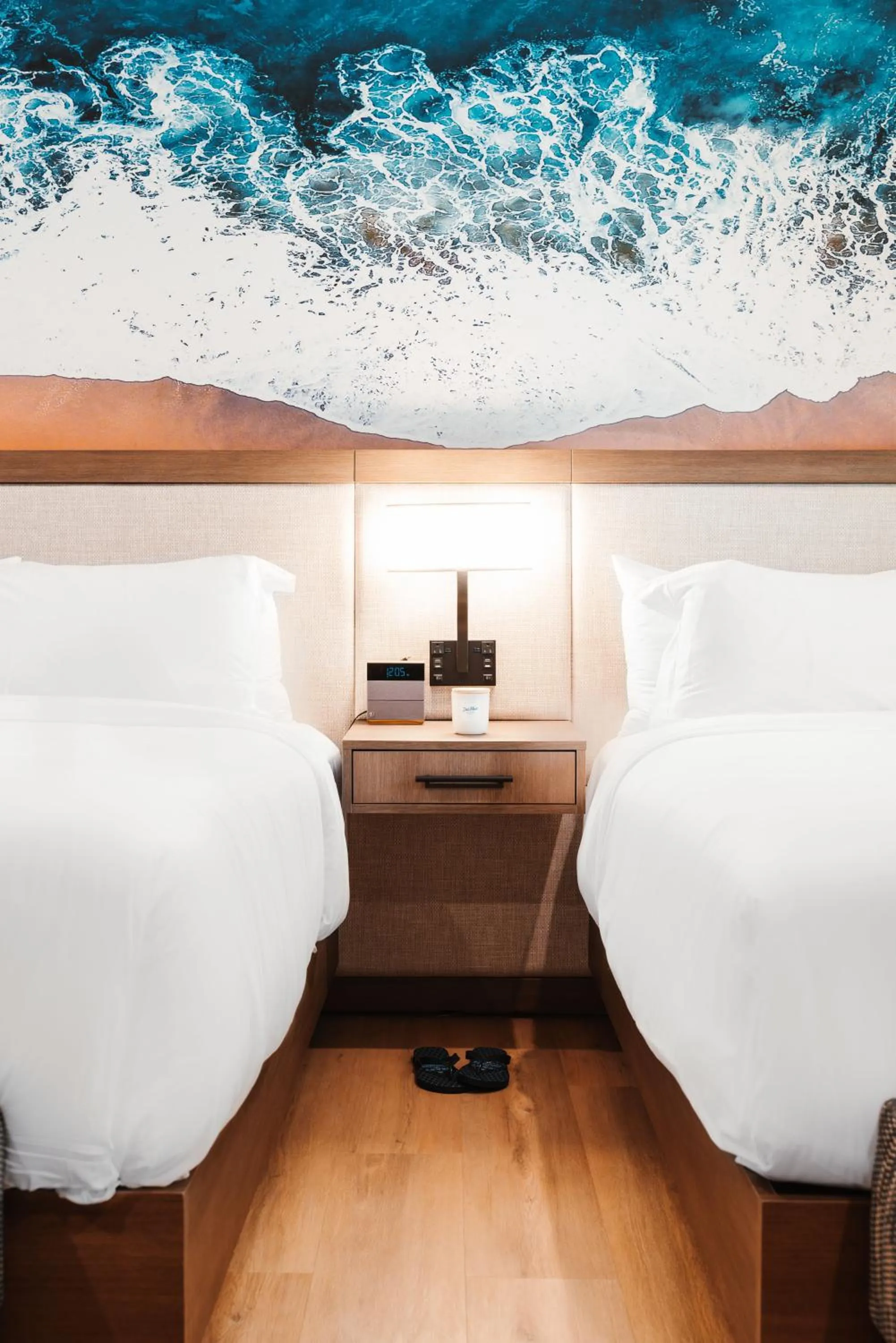 Bed in Del Mar Beach Hotel