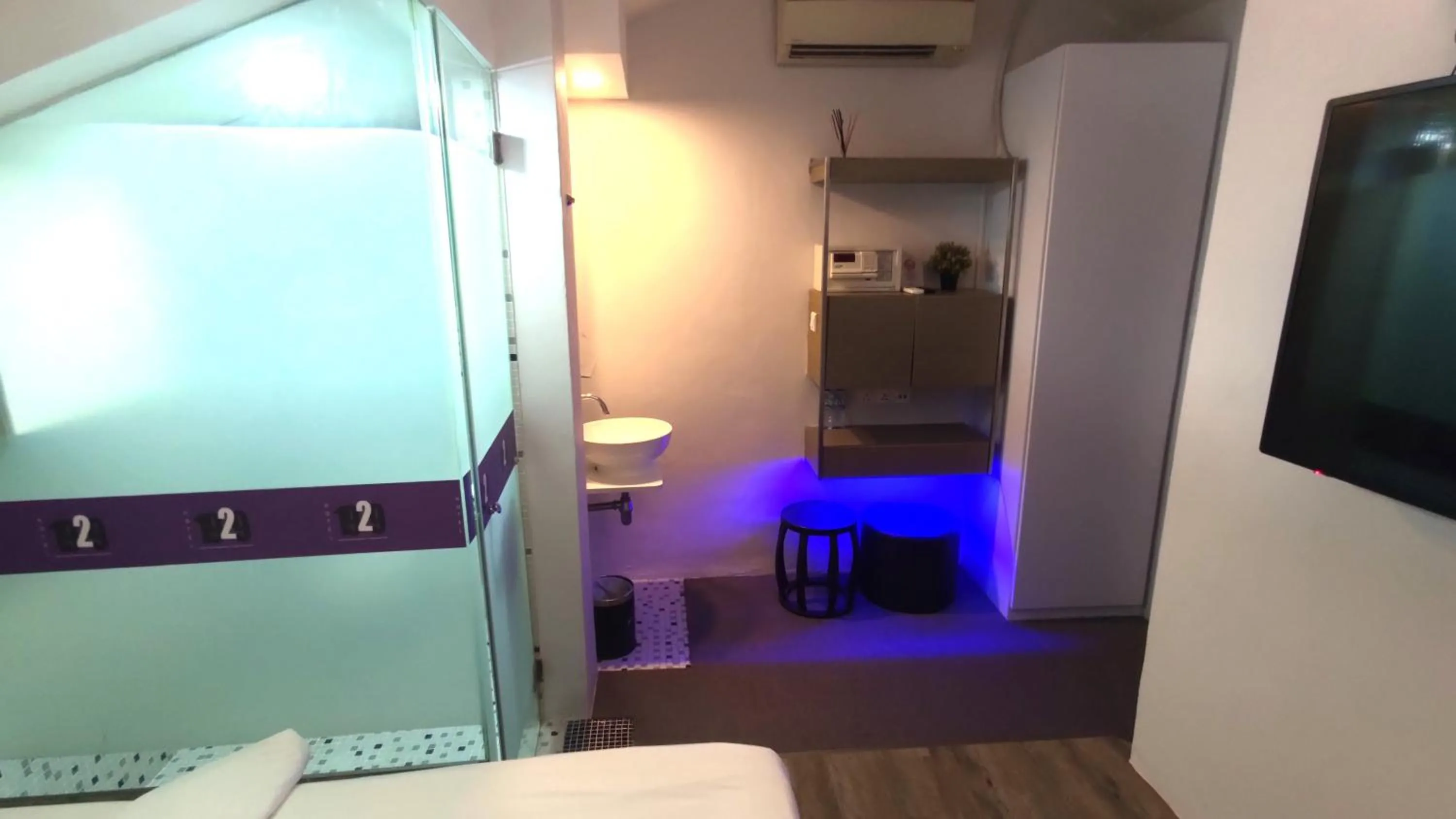 Bedroom in Hotel 1929