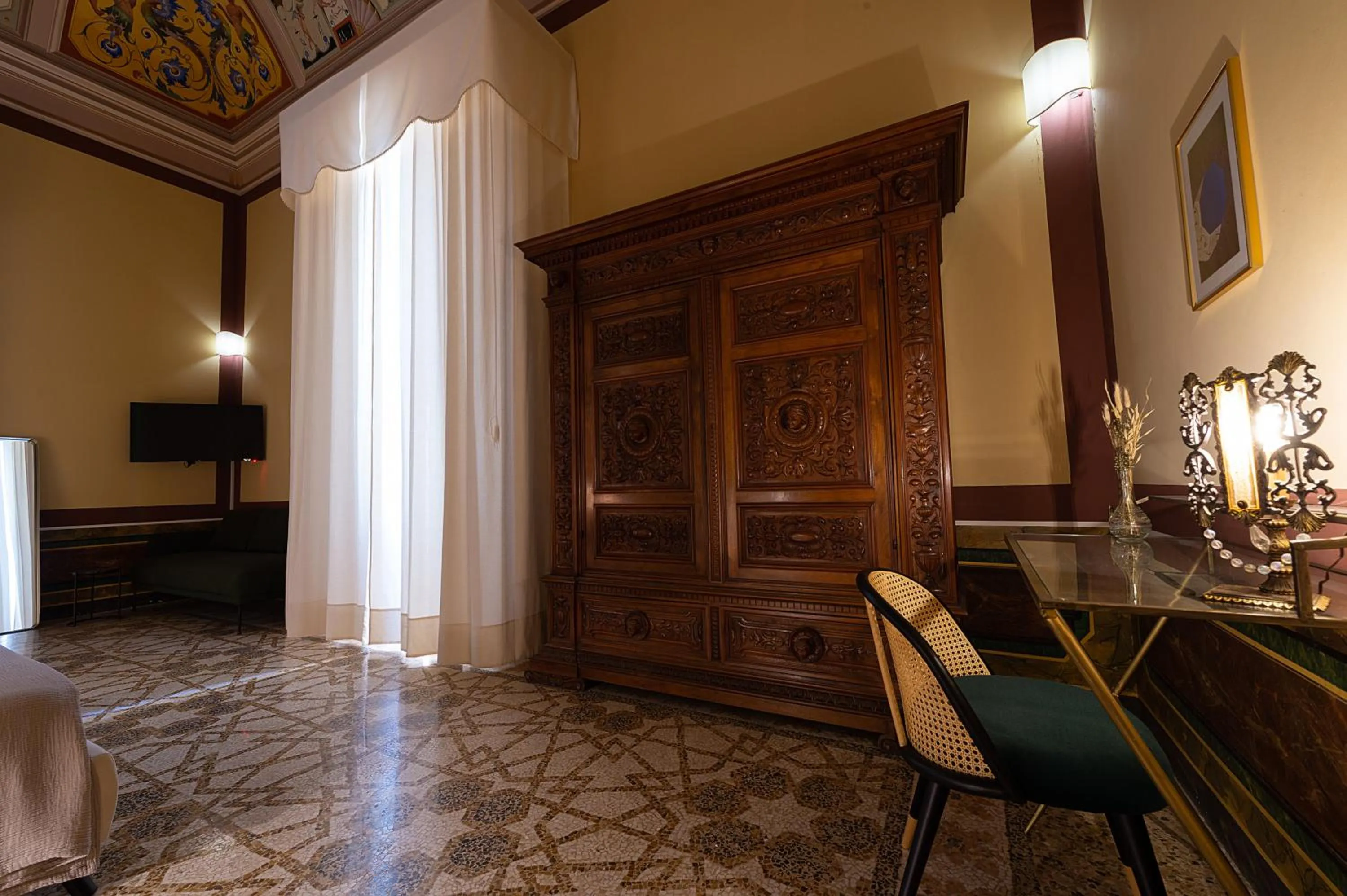 Photo of the whole room, Bed in Palazzo Francesco Grassi