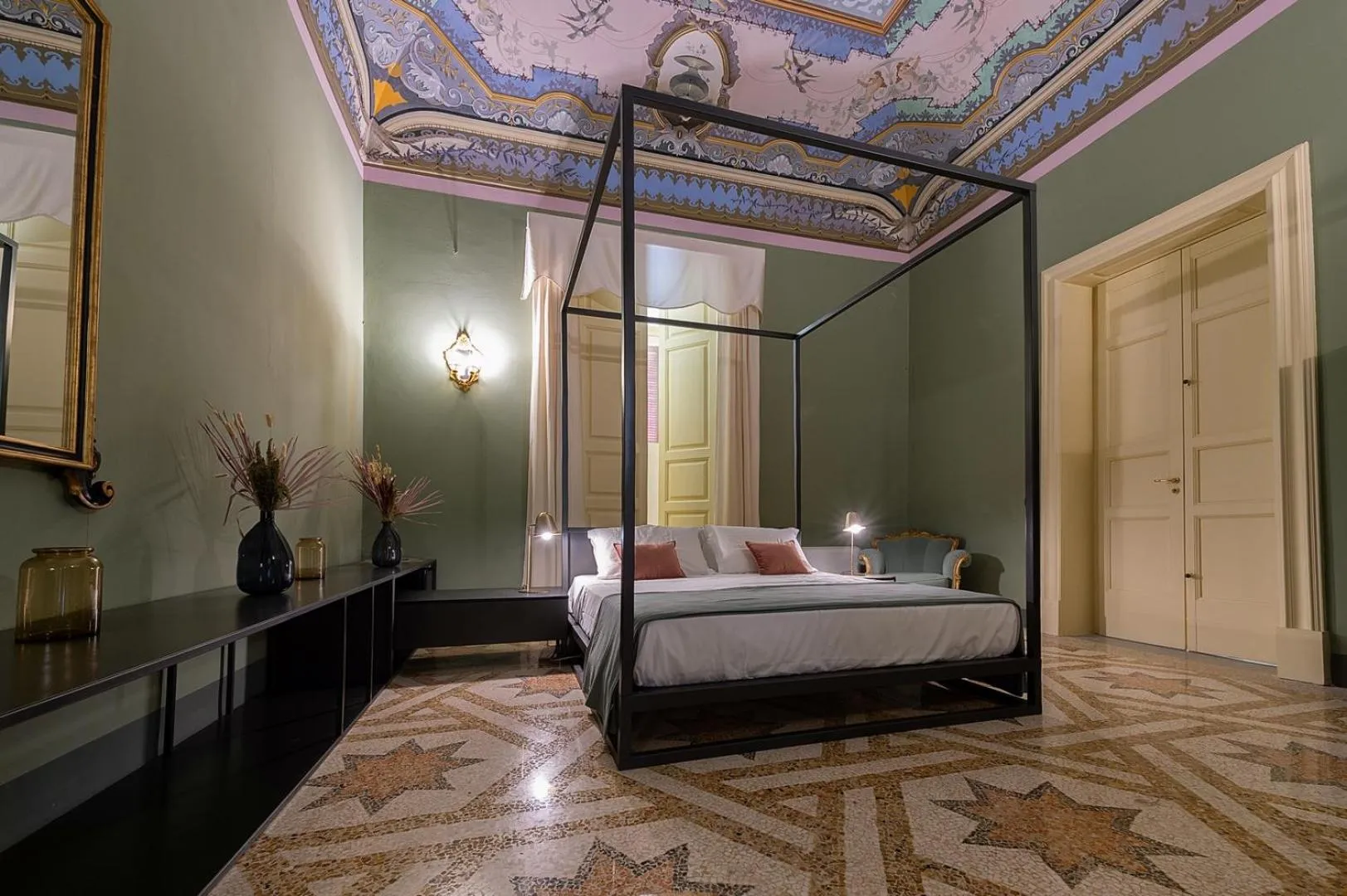 Photo of the whole room, Bed in Palazzo Francesco Grassi
