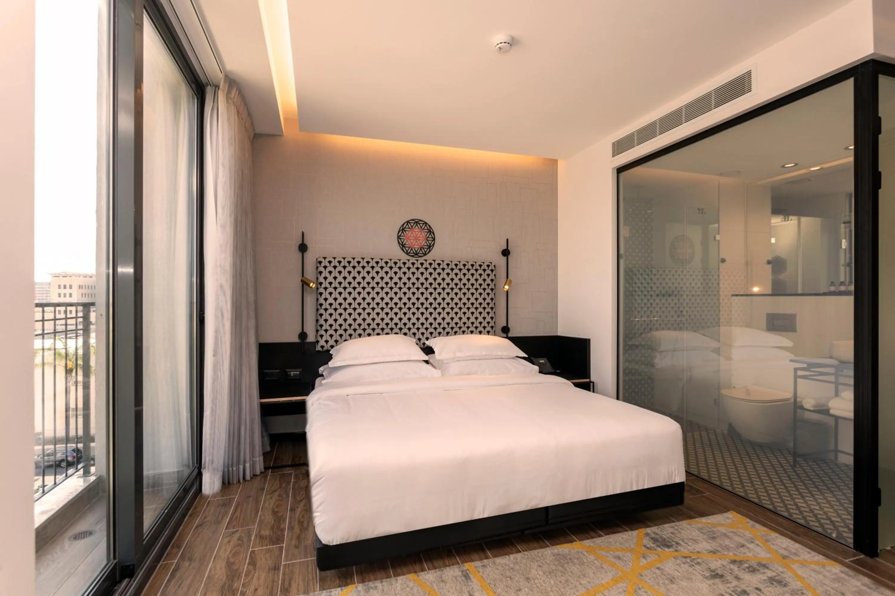 Toilet, Bed in Numa Hotel Jaffa