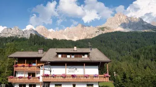 Hotel Mont Floris Obereggen Hotel Mont Floris Obereggen