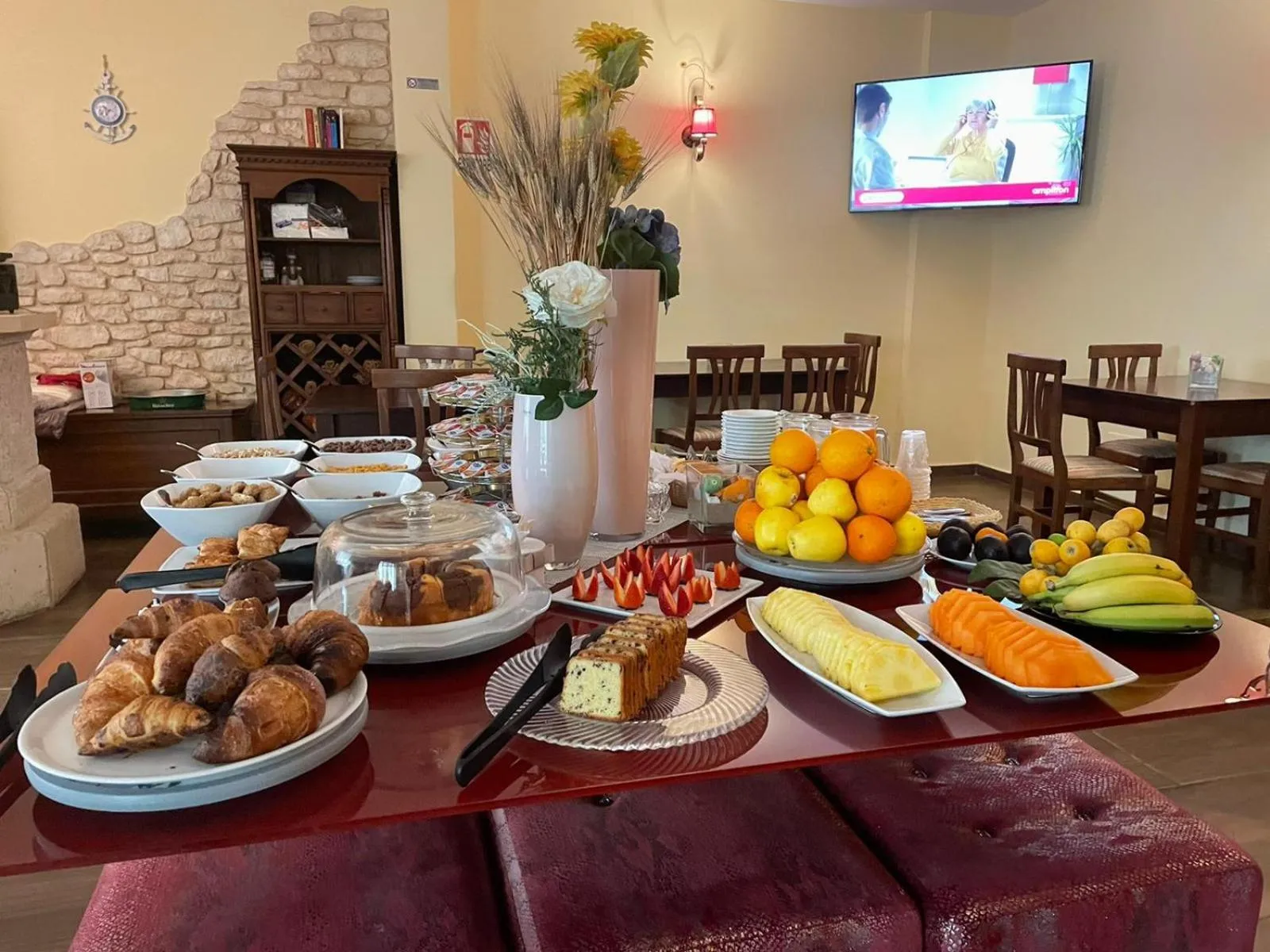 Breakfast in Mimí Hotel