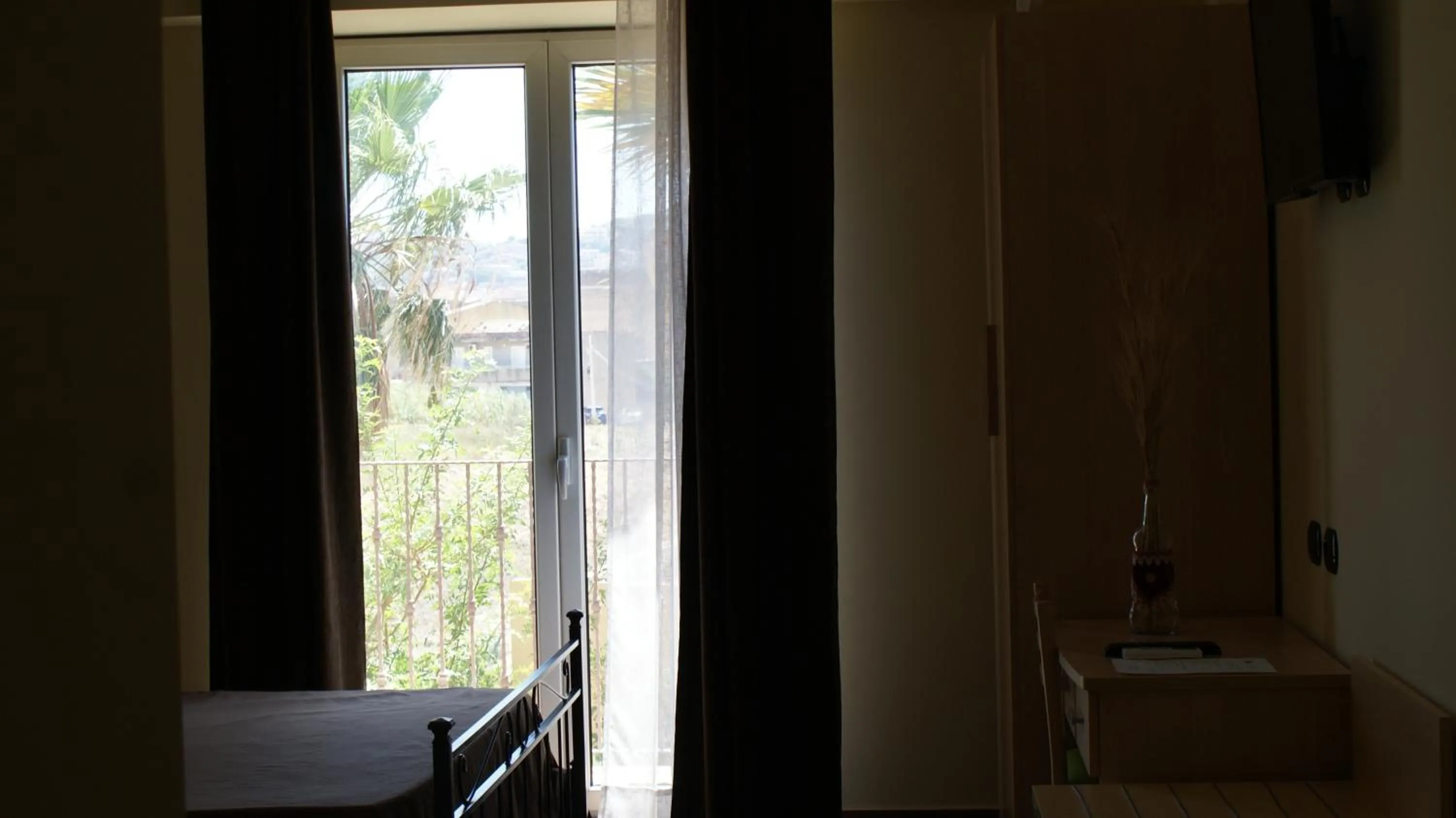 Garden view in Mimí Hotel