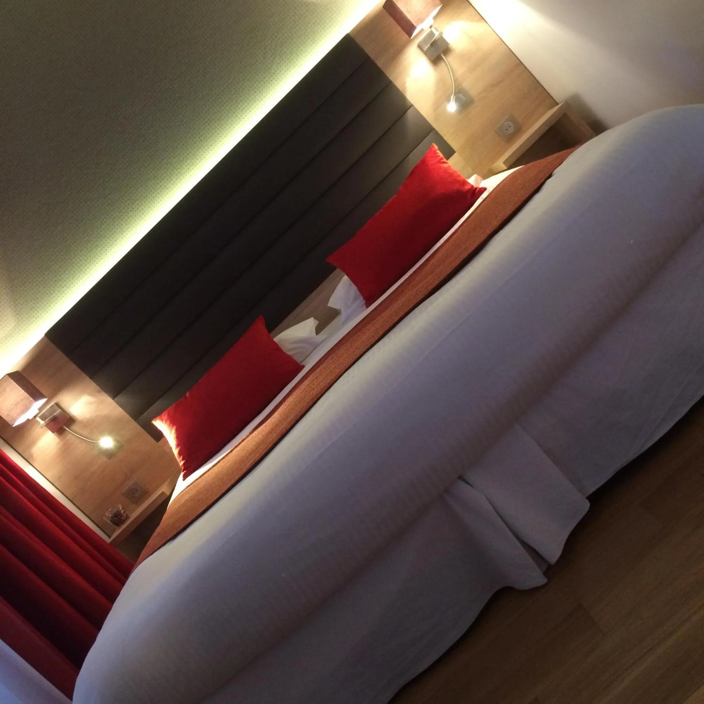 Bed in Hôtel Lutétia & Spa