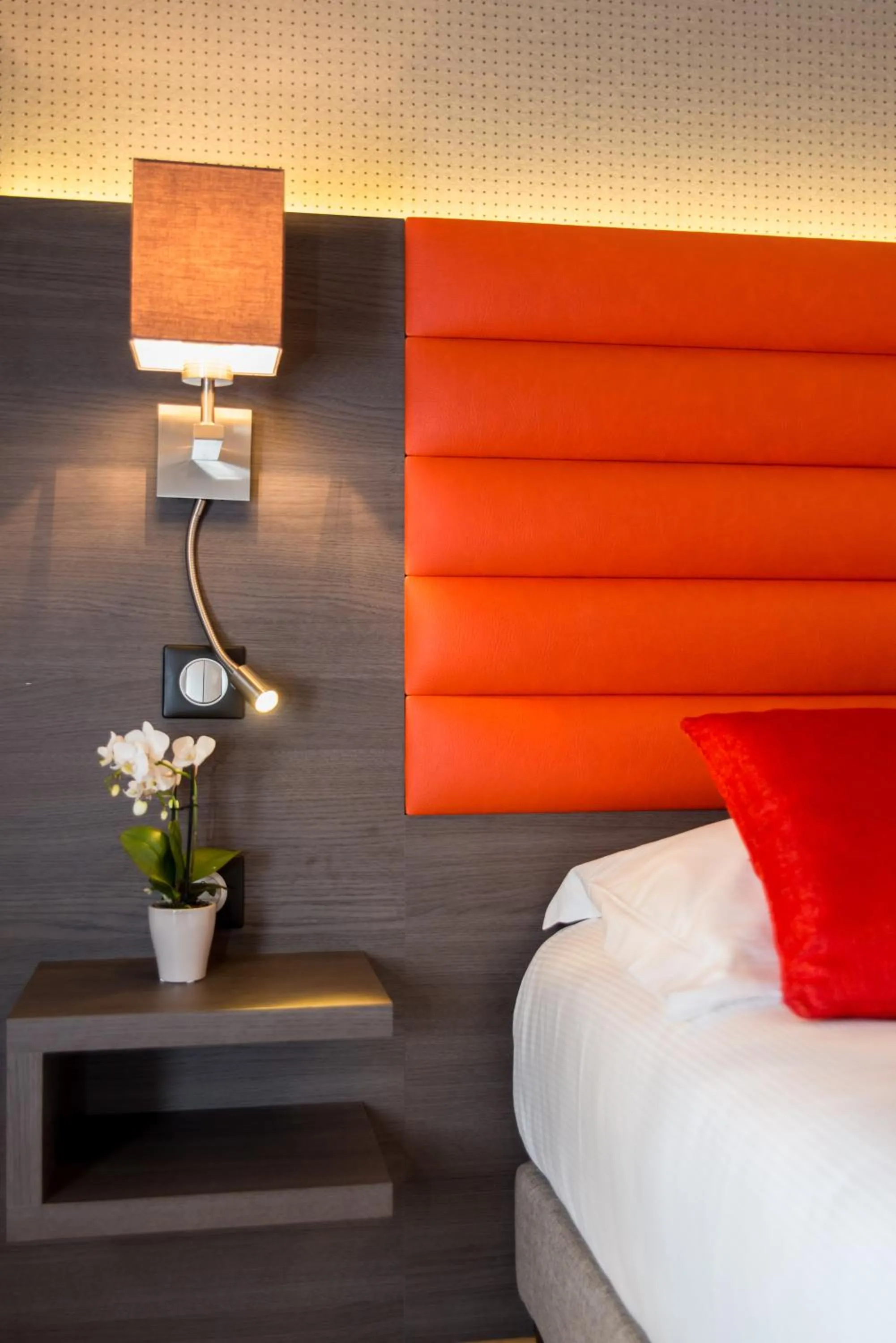 Decorative detail, Bed in Hôtel Lutétia & Spa