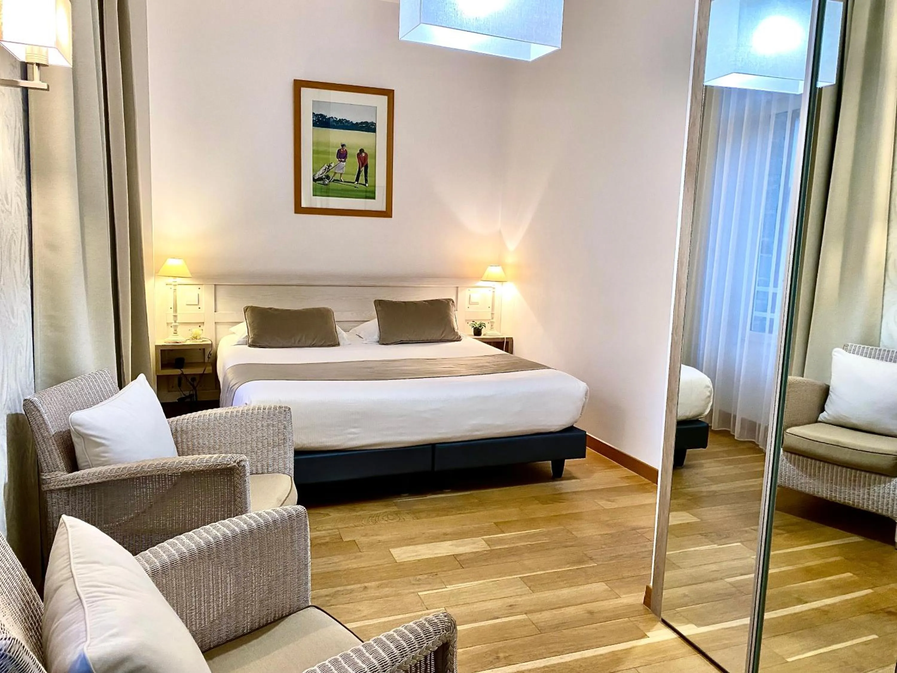 Bed in Hôtel Lutétia & Spa