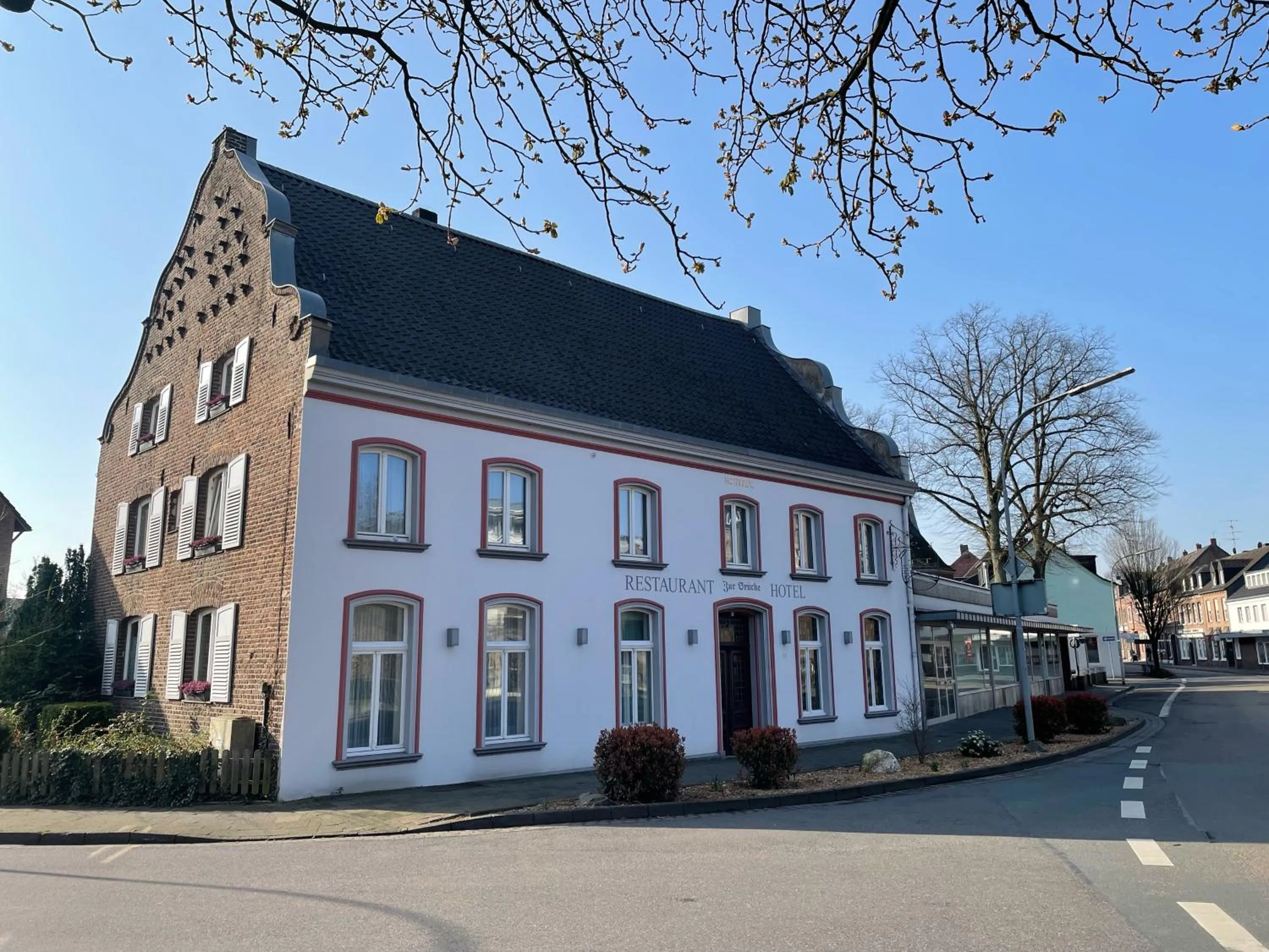 Property building in Hotel zur Brücke