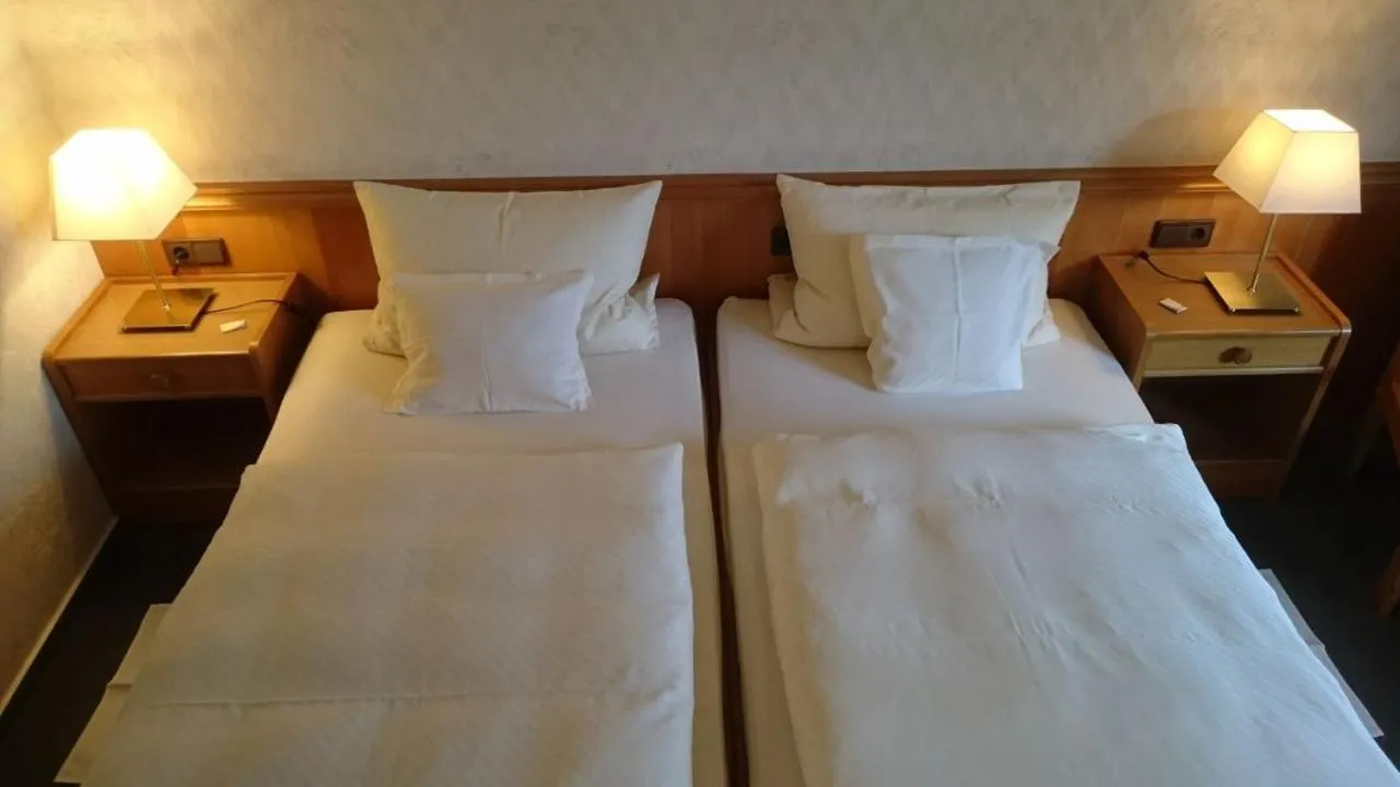 Bed in Hotel zur Brücke