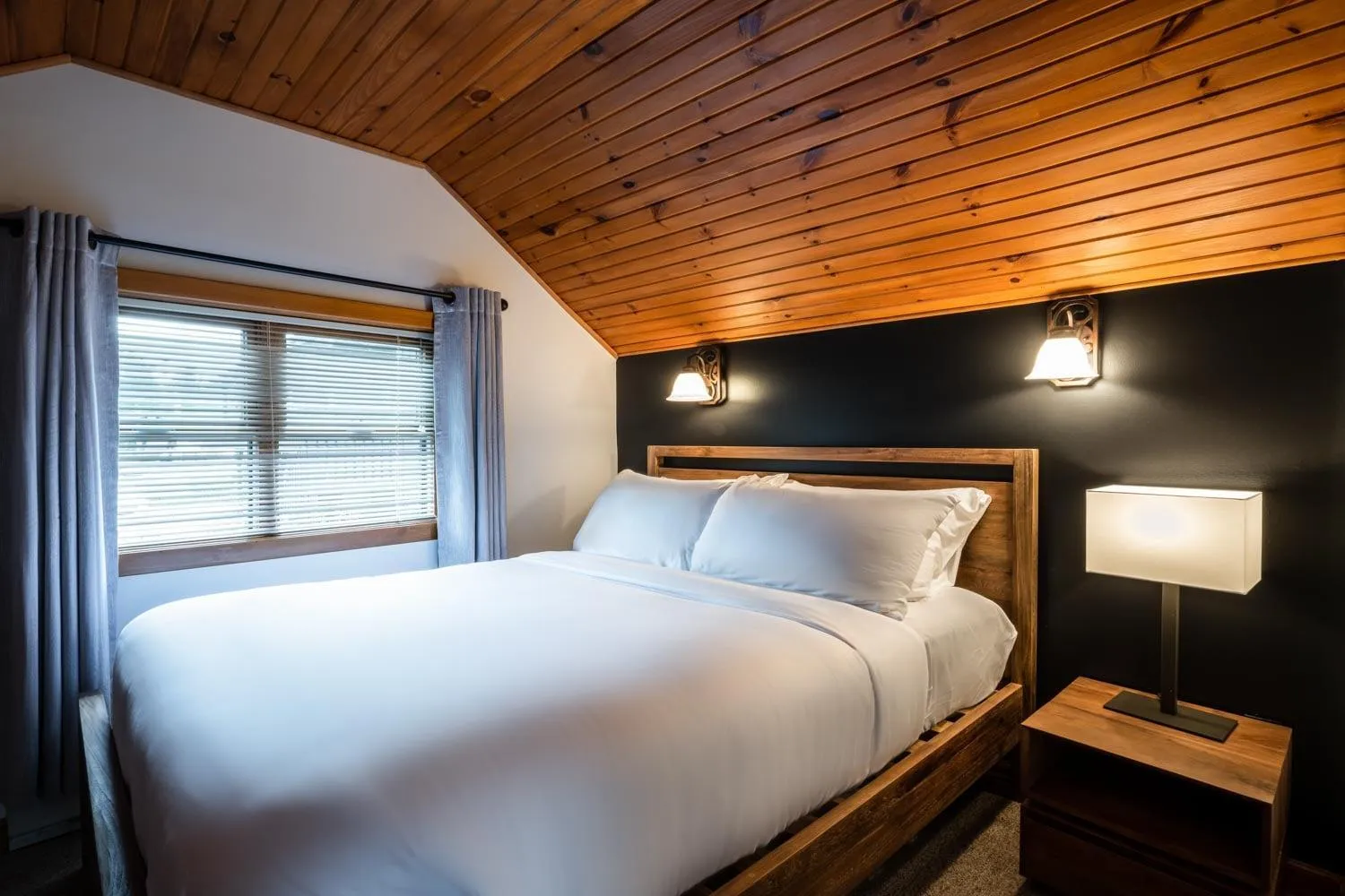 Bed in Placid Bay Hotel