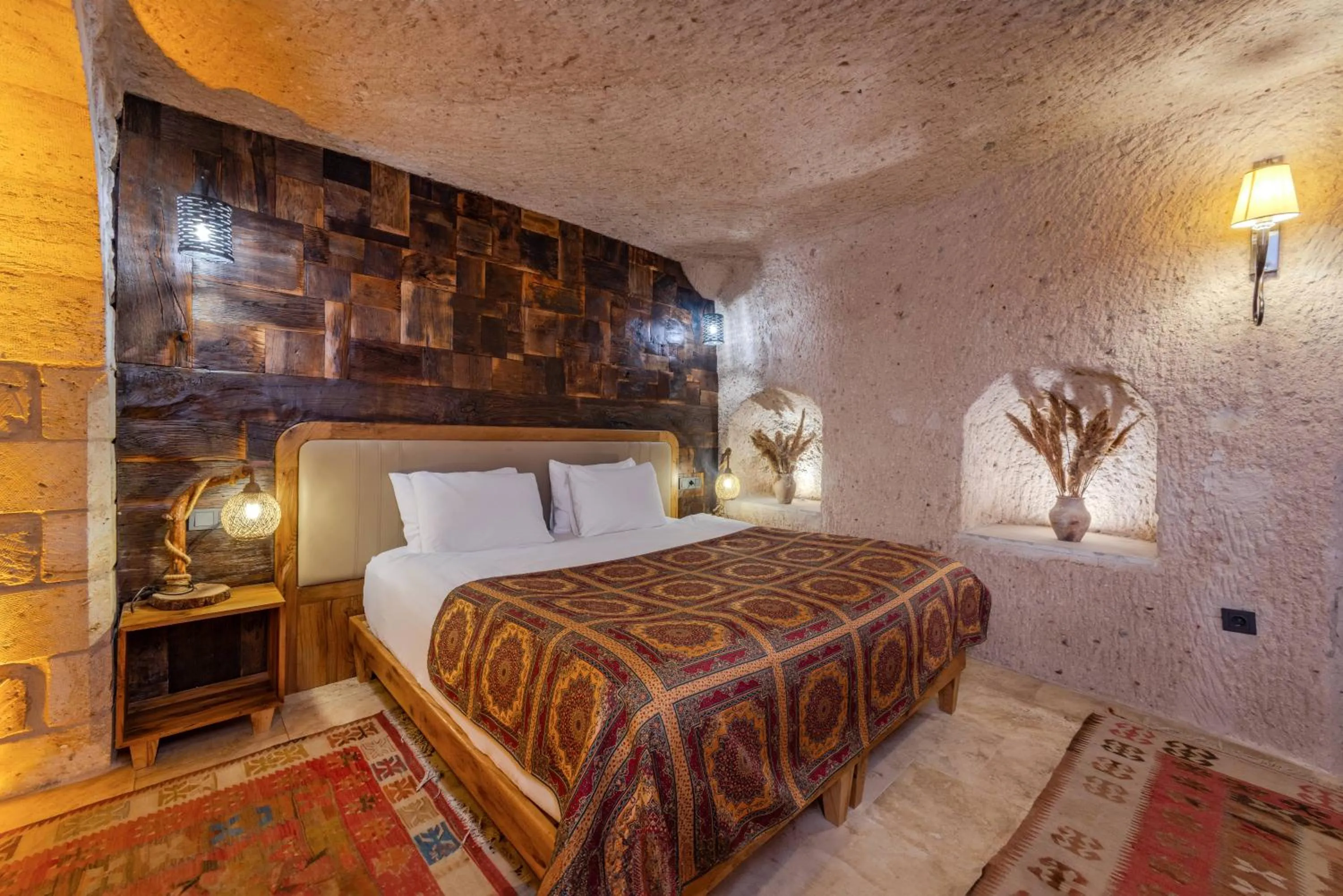 Bed in Vasıl Cave Hotel