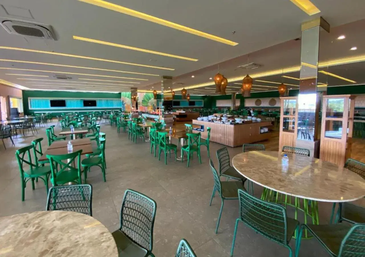 Restaurant/places to eat in Hot Beach Suites Restaurant/places to eat in Hot Beach Suites