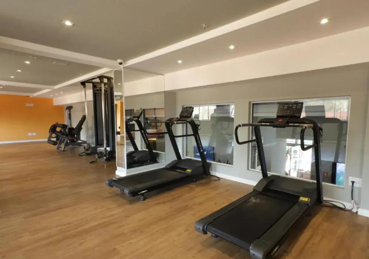 Fitness centre/facilities in Hot Beach Suites Fitness centre/facilities in Hot Beach Suites