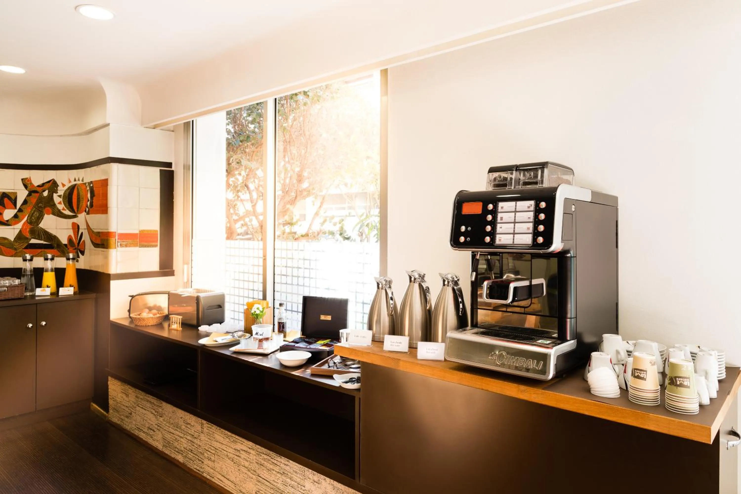 Breakfast in Hôtel Hélios