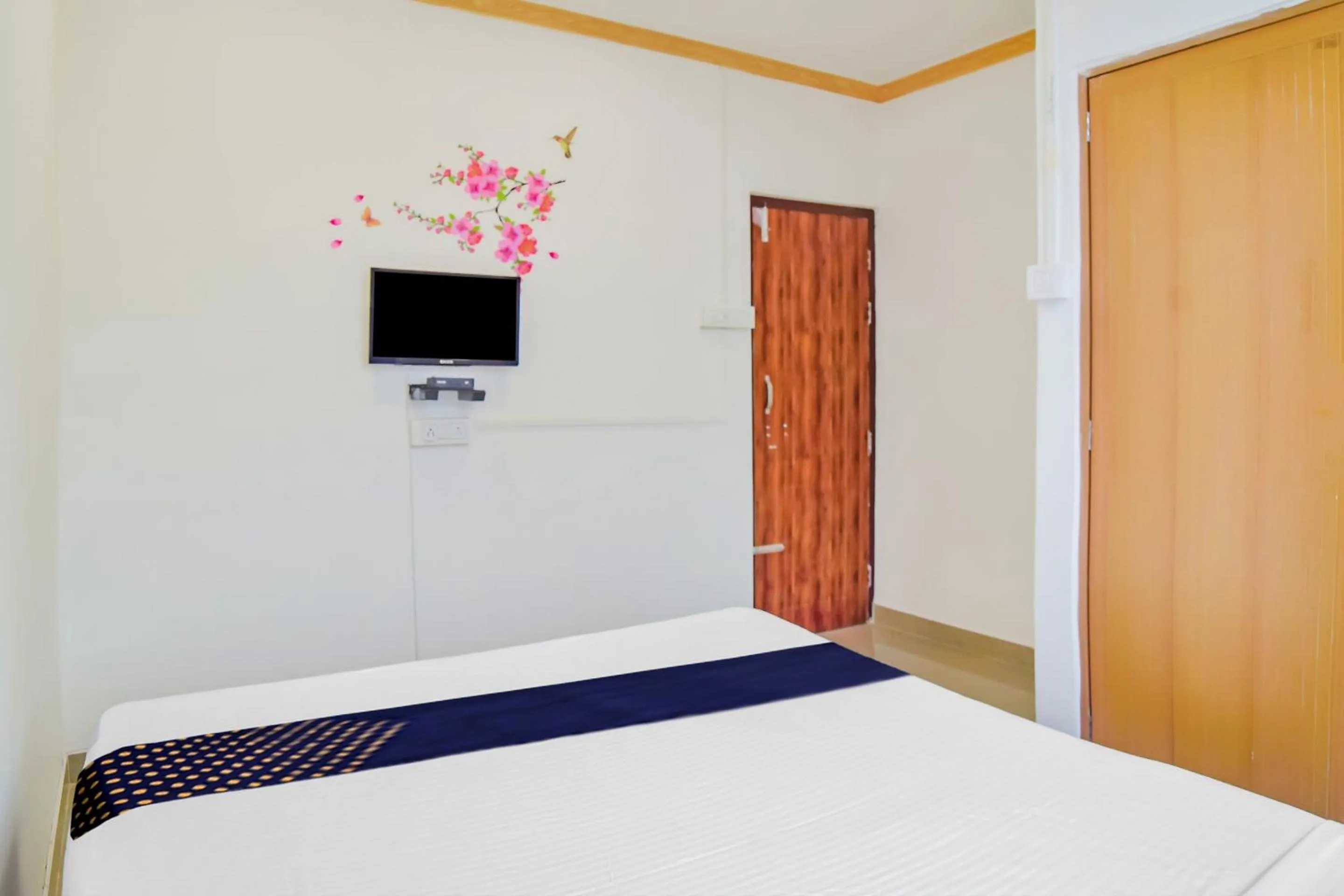 Bedroom, Bed in SPOT ON Nirvaan Guest House