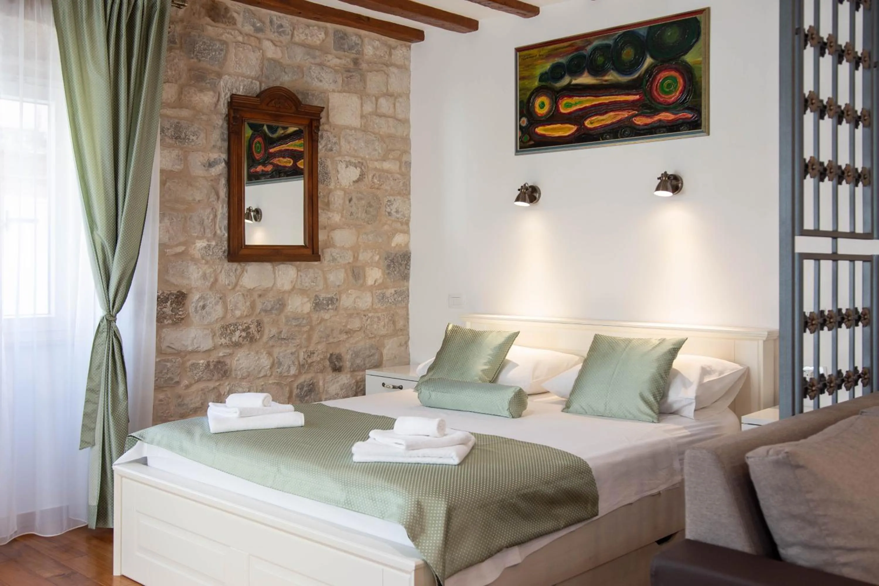 Stephane City Vibe Suites